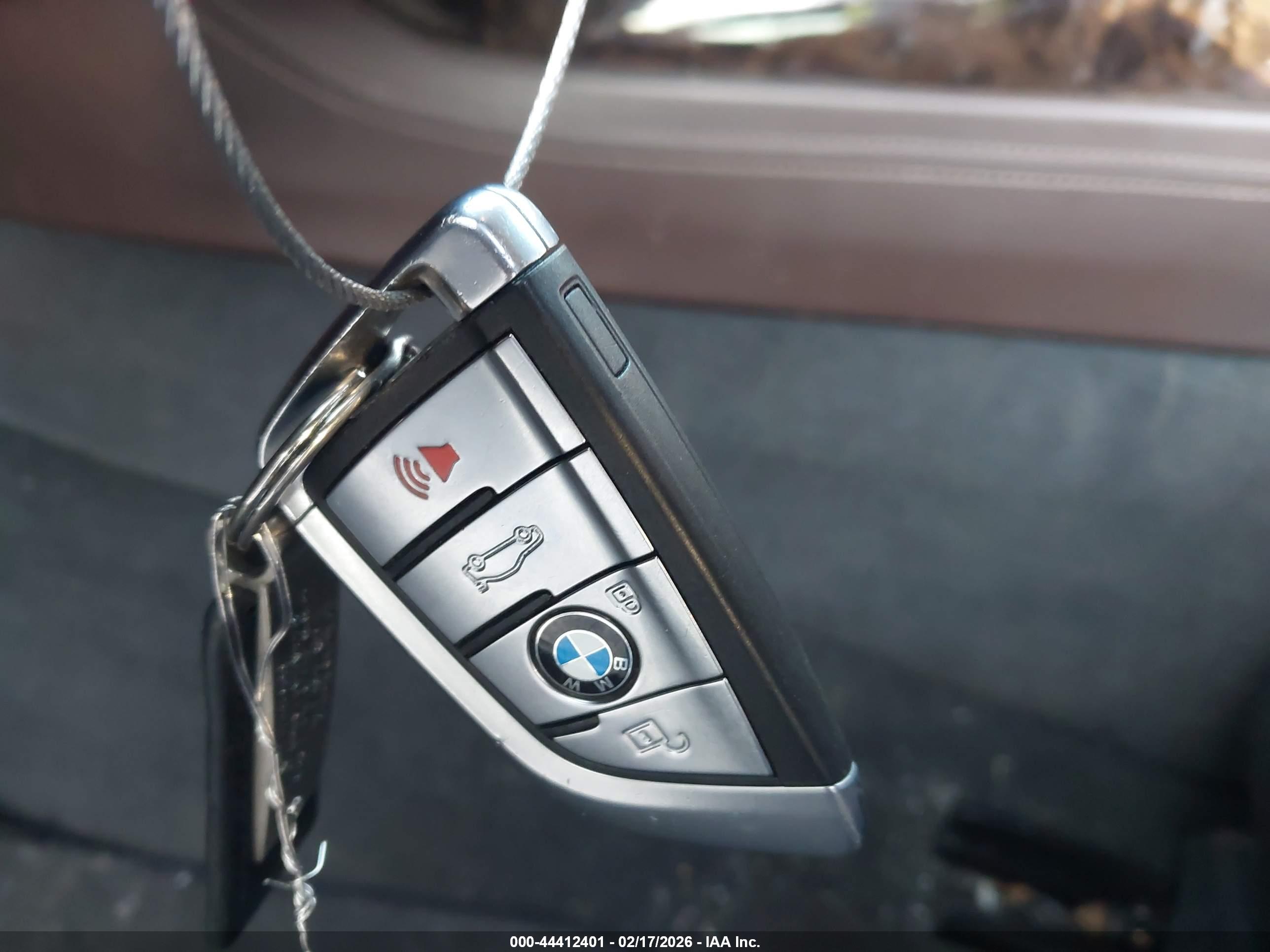 BMW X5 image 11