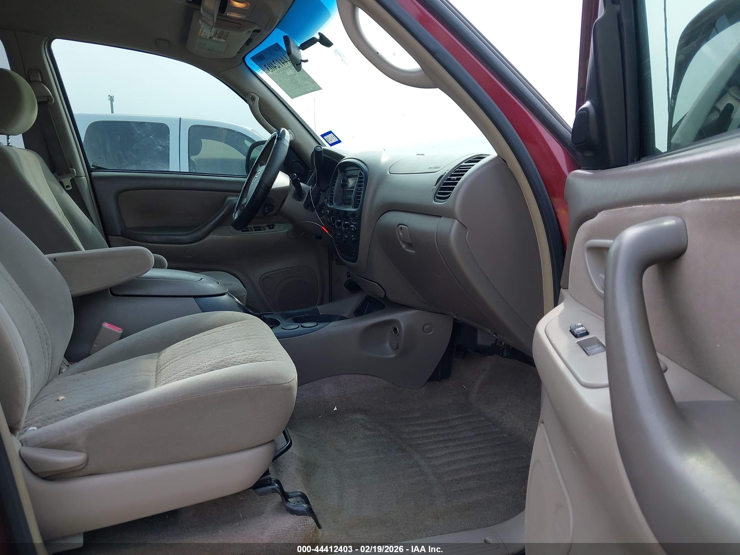 TOYOTA TUNDRA image 5