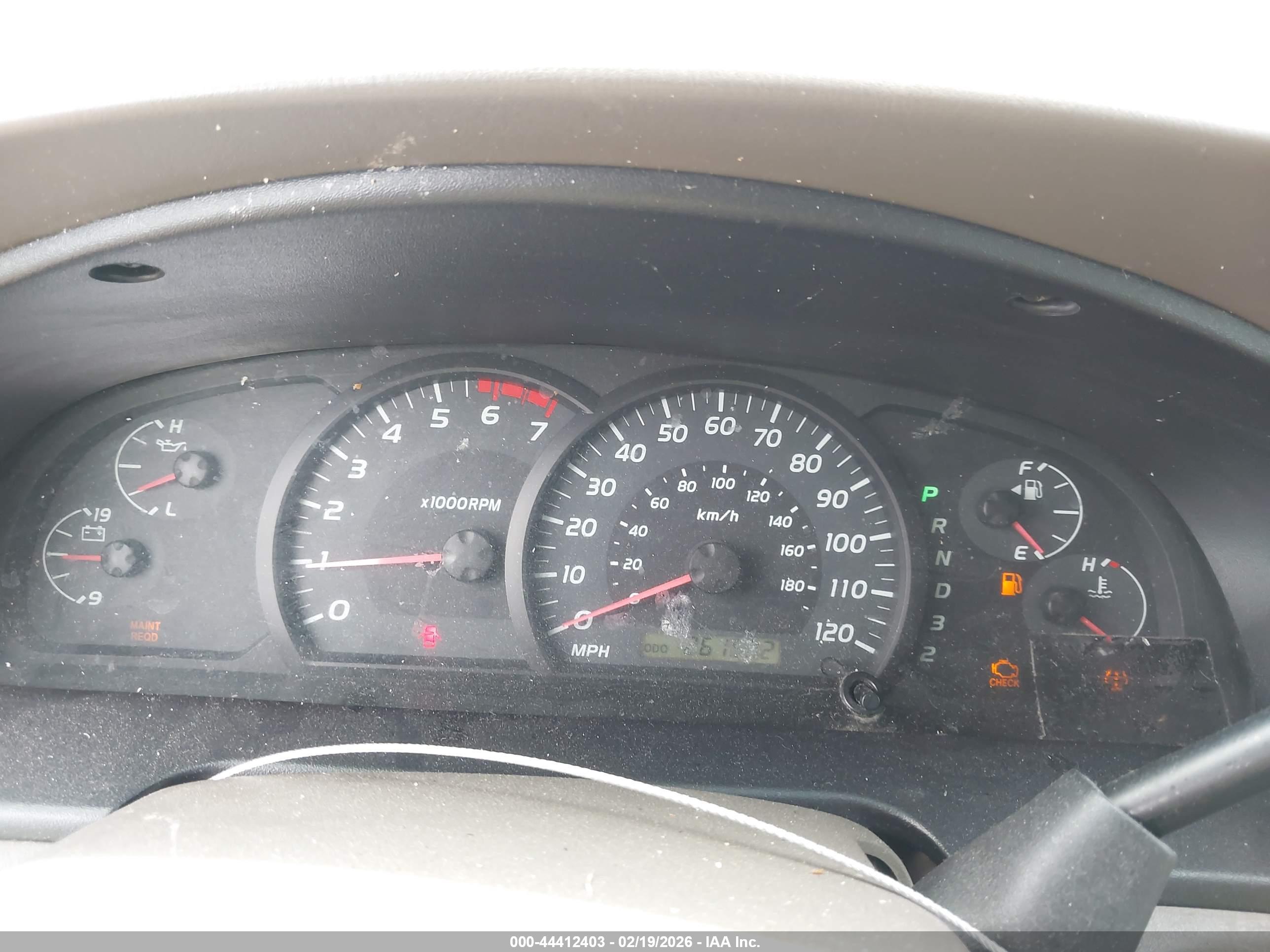TOYOTA TUNDRA image 7