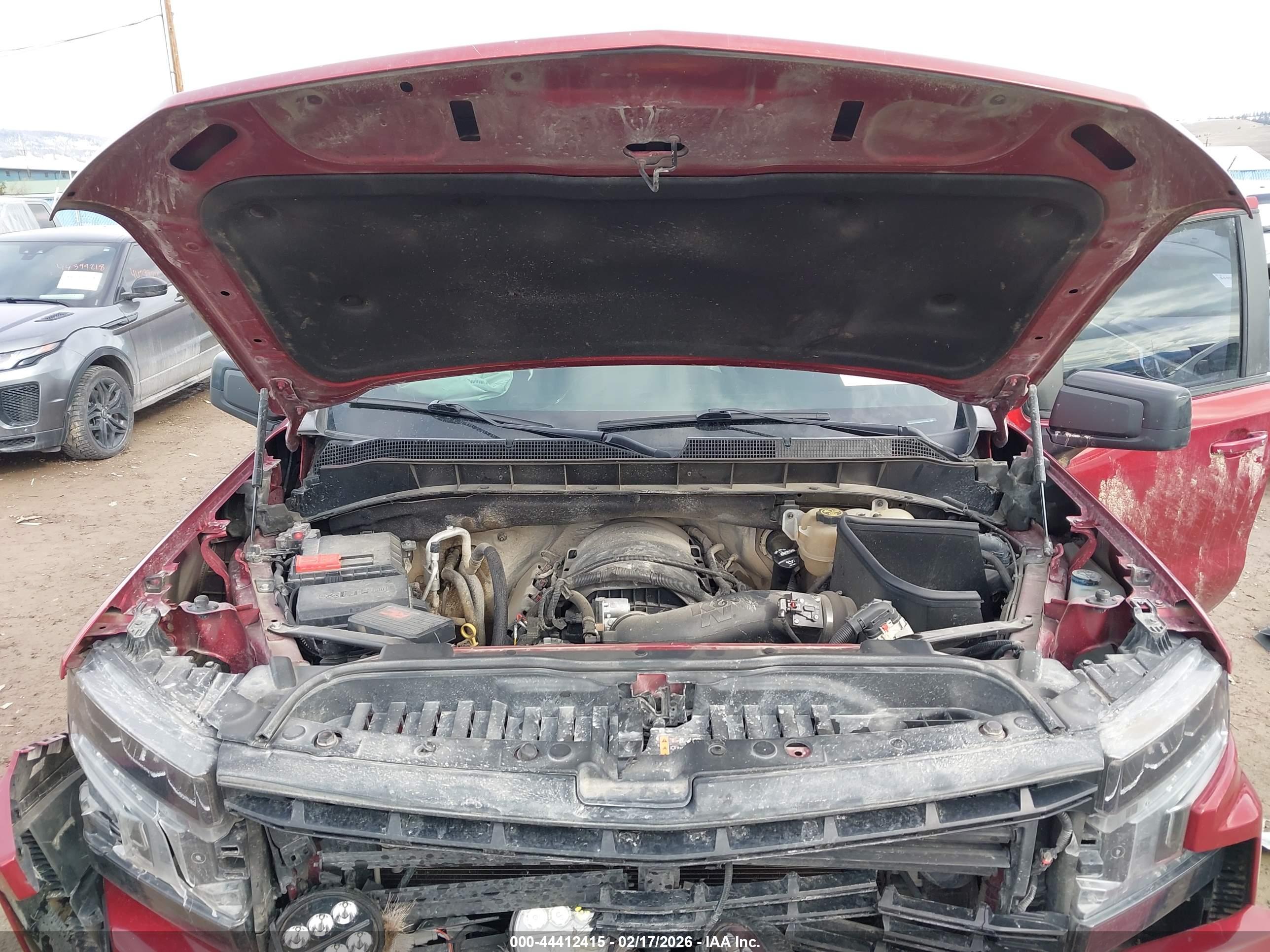 CHEVROLET SILVERADO image 10