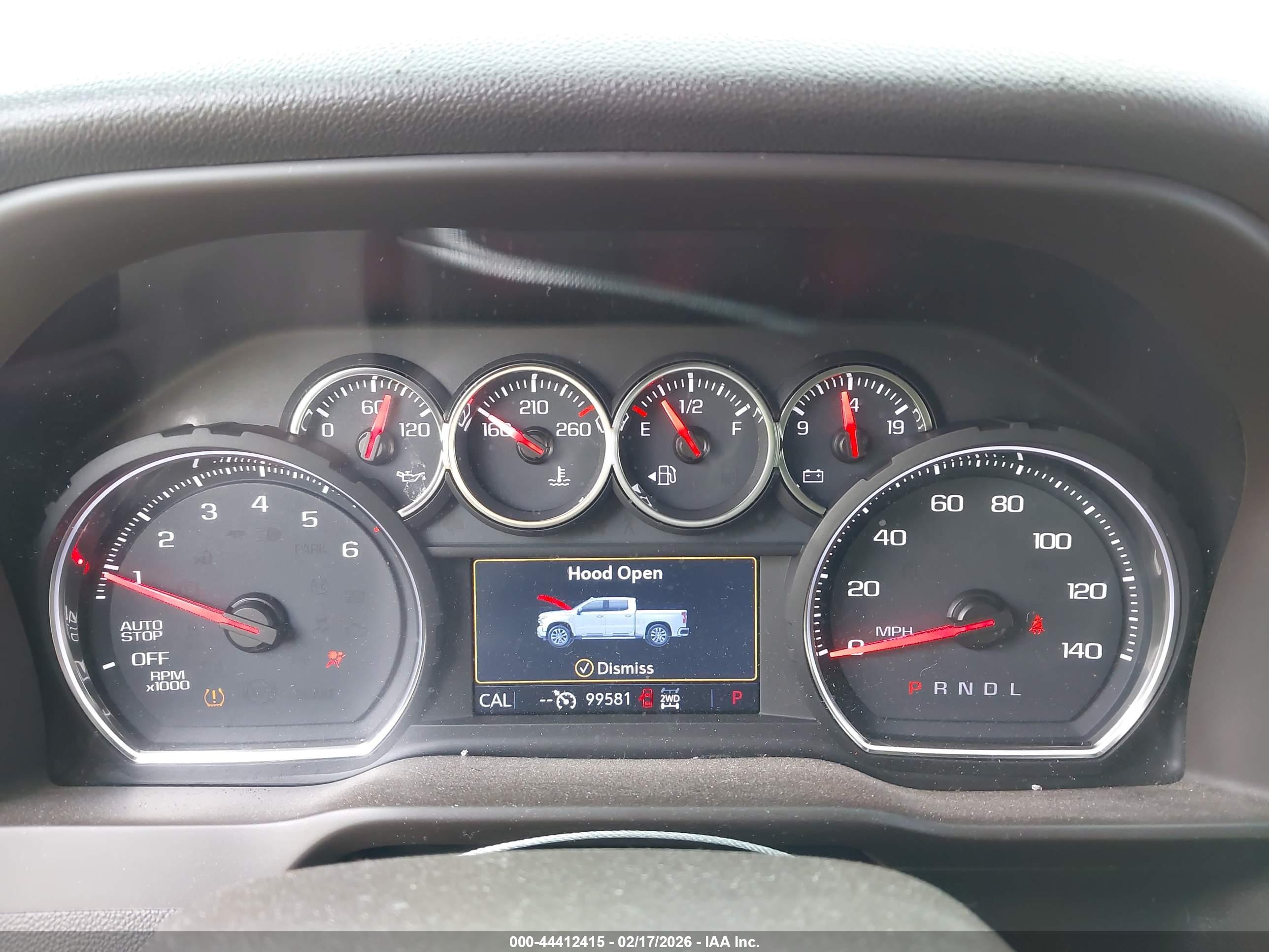 CHEVROLET SILVERADO image 7