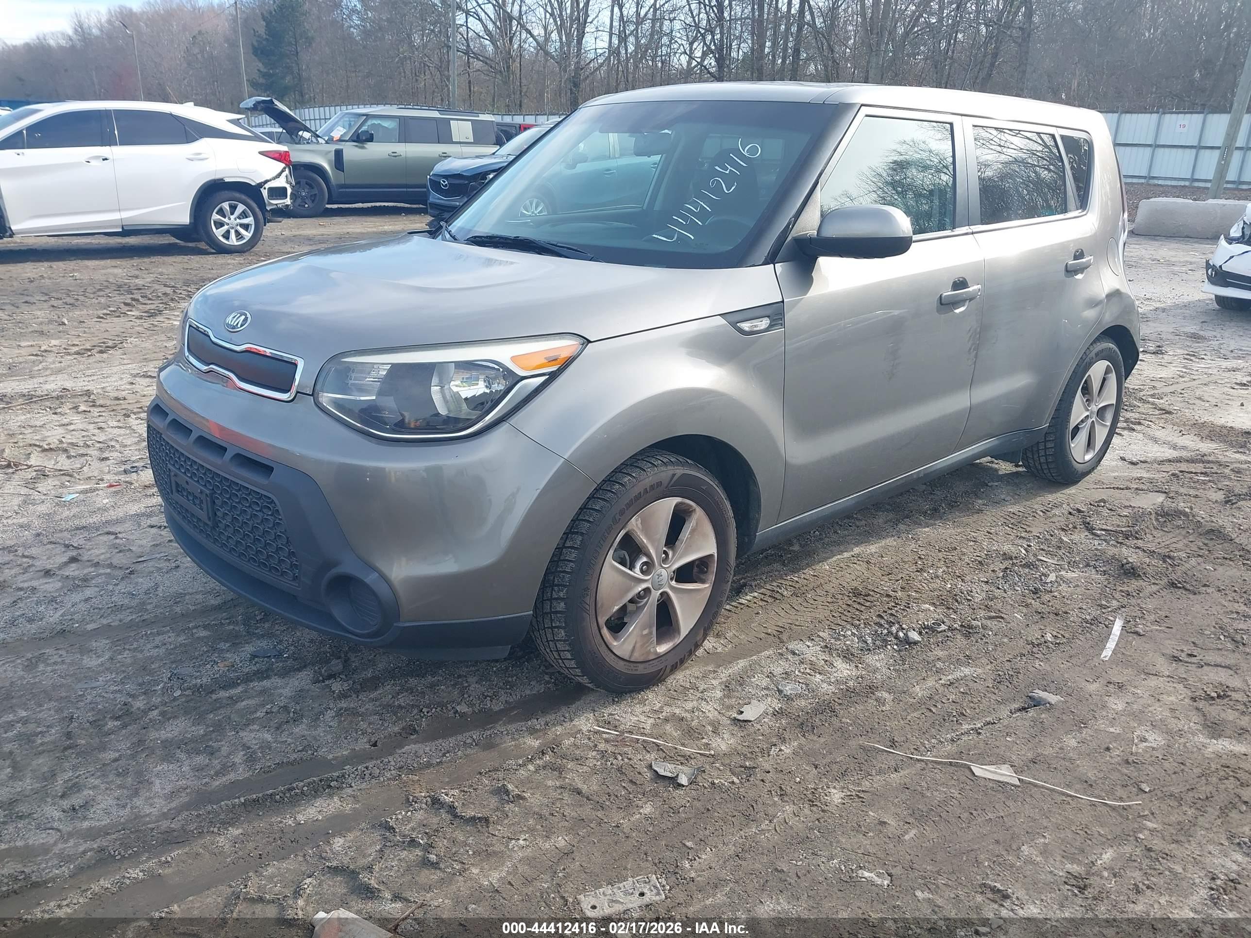 KIA SOUL image 2