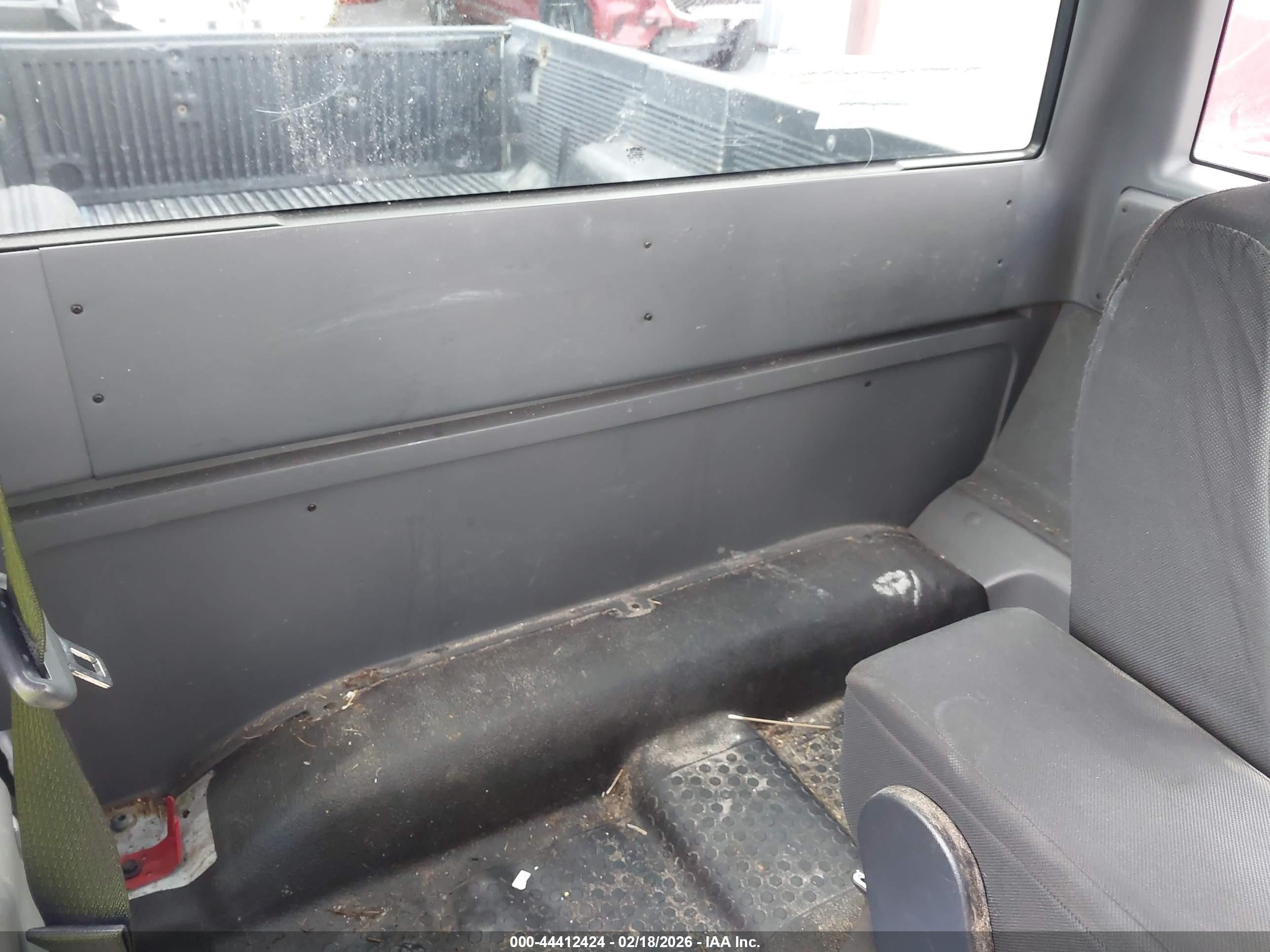 FORD RANGER image 8