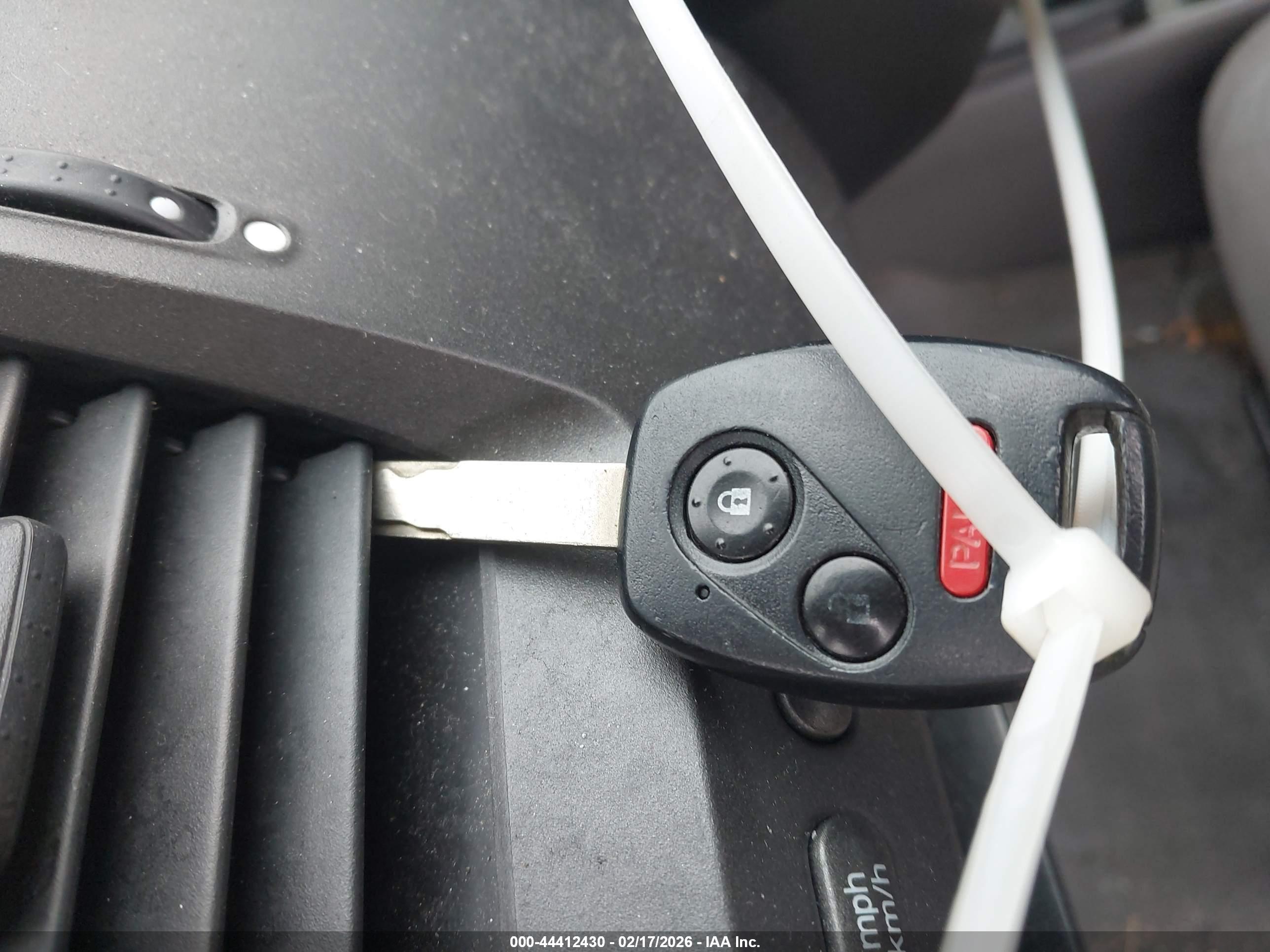 HONDA CIVIC image 11