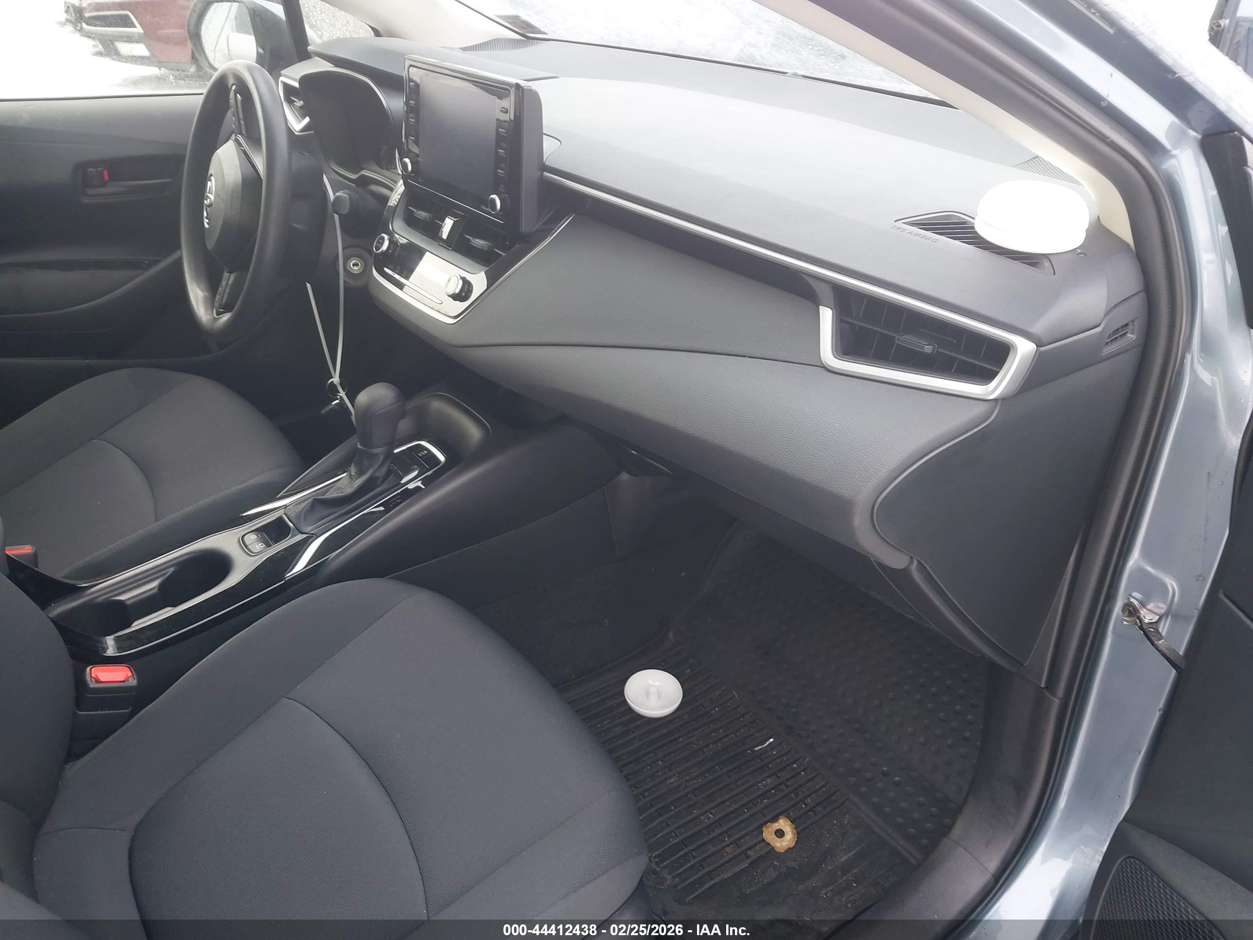TOYOTA COROLLA image 5
