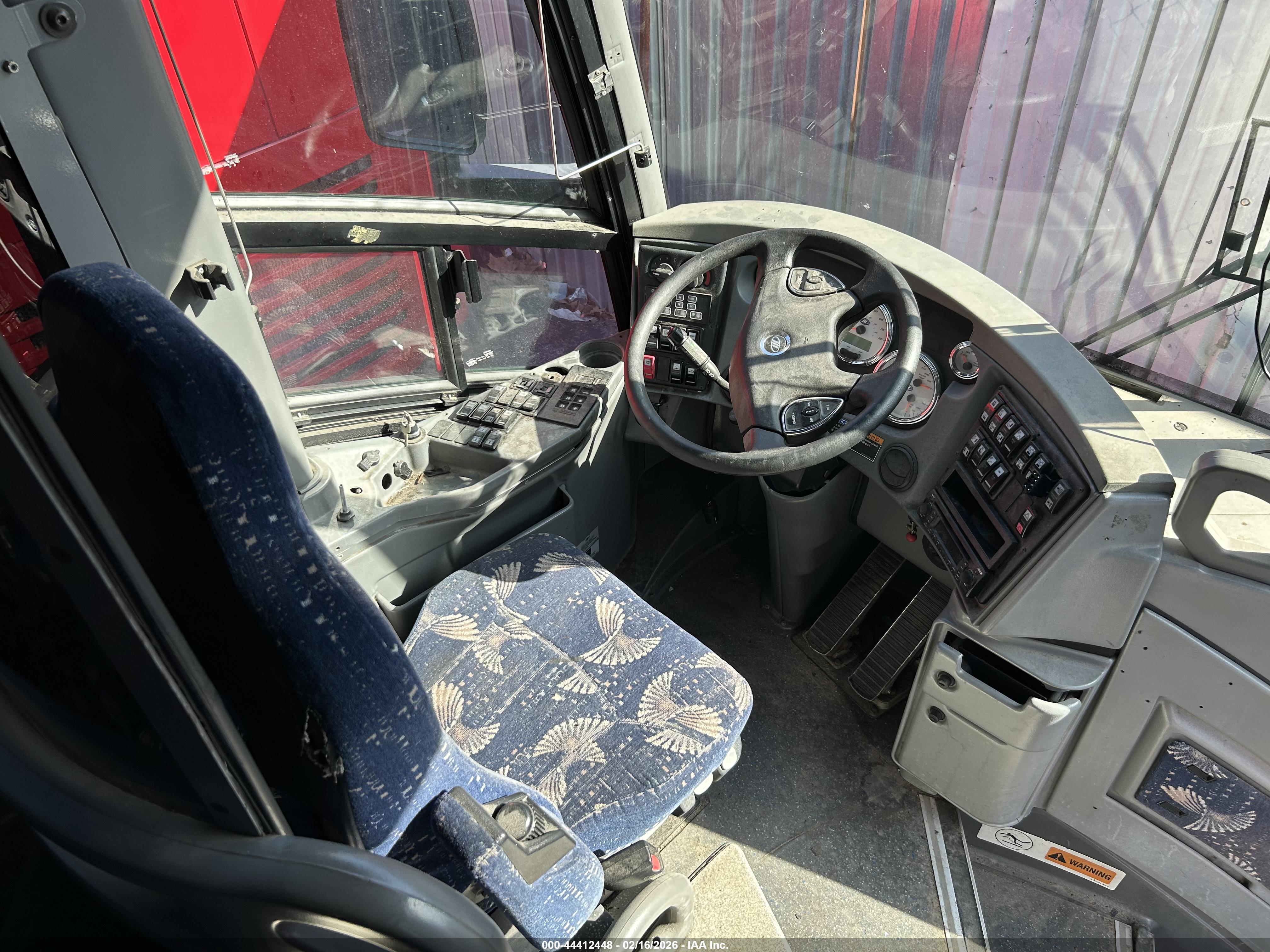 MOTOR COACH image 5
