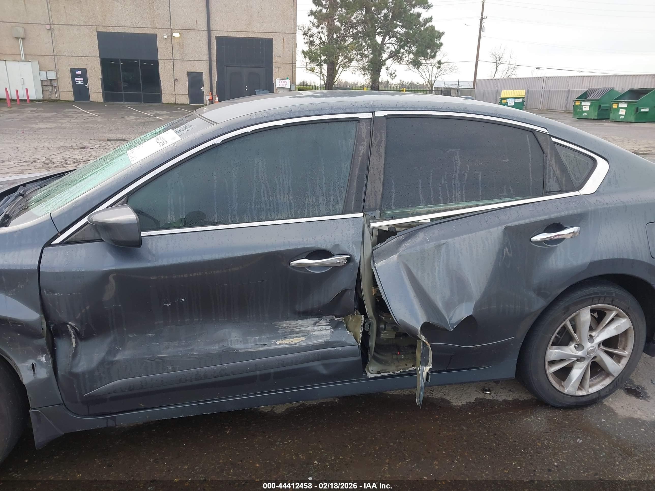 NISSAN ALTIMA image 6