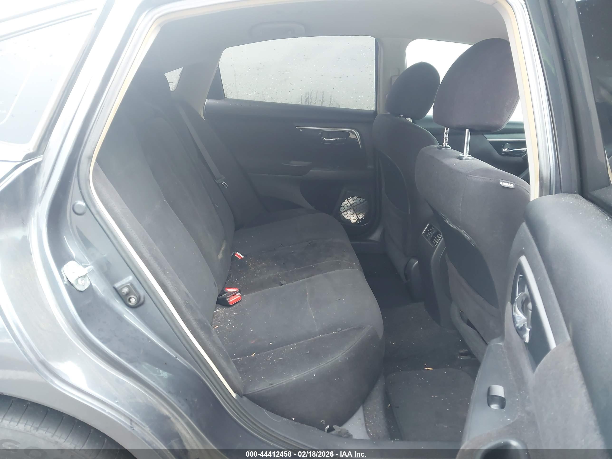 NISSAN ALTIMA image 8