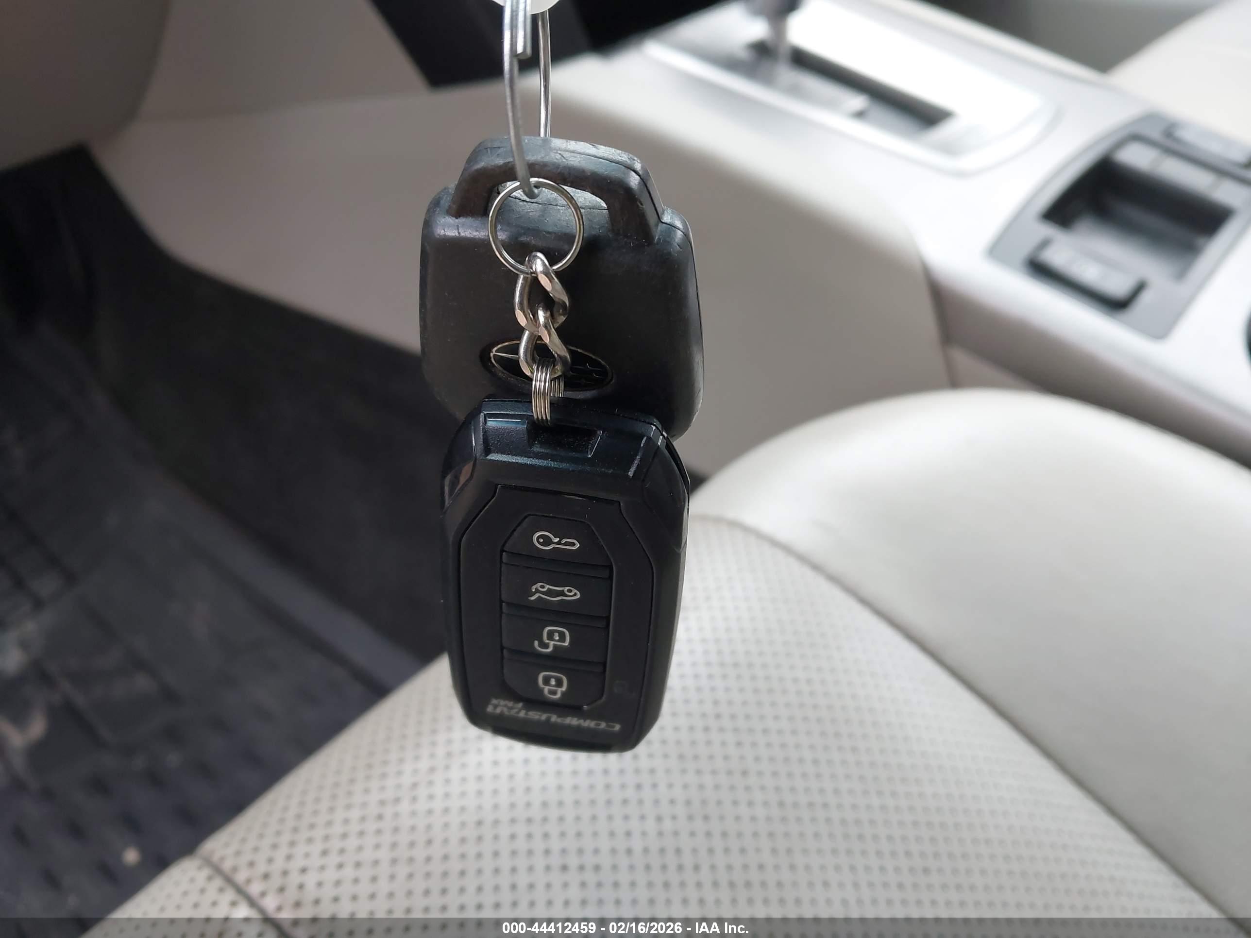 SUBARU OUTBACK image 11