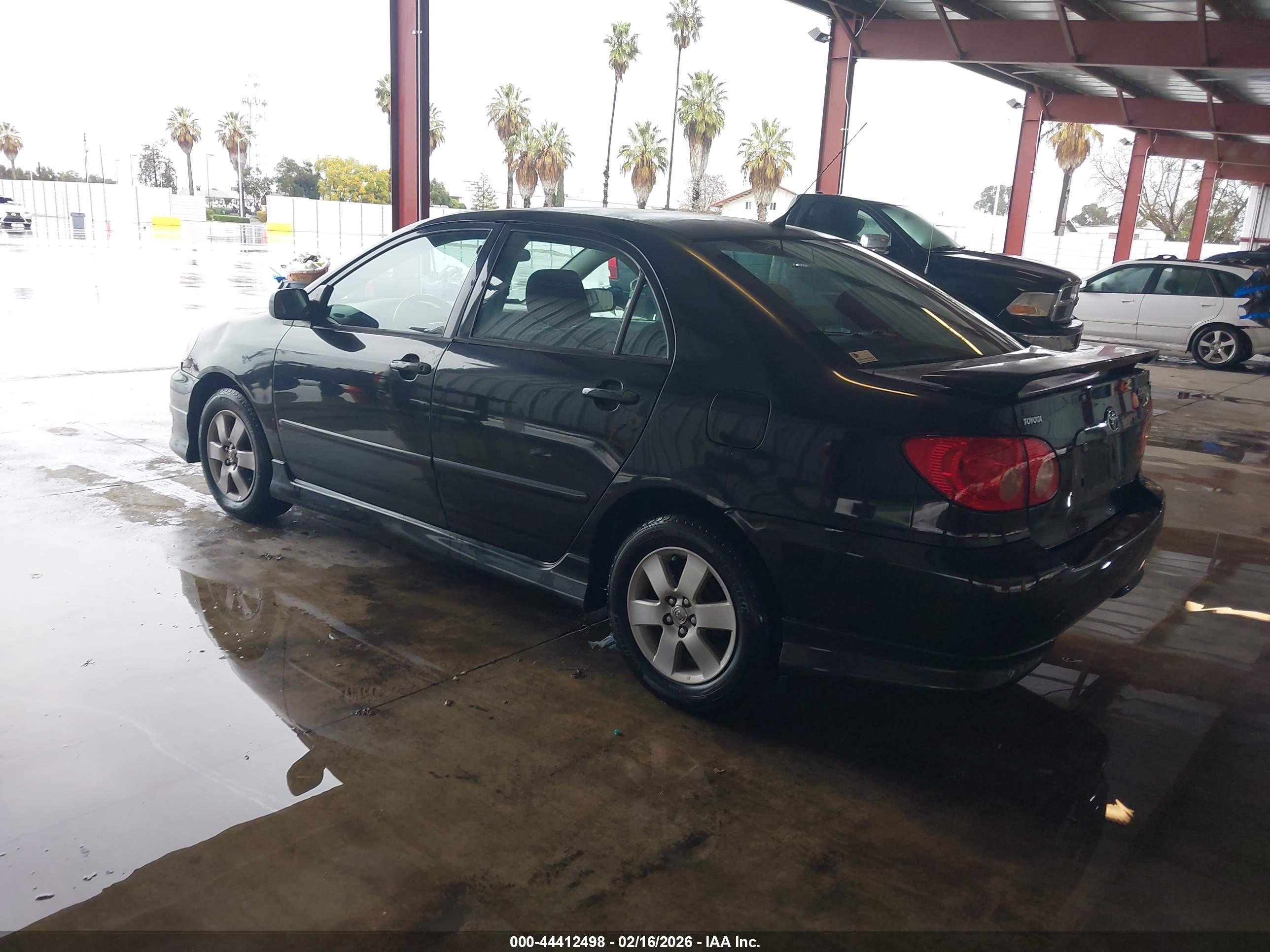TOYOTA COROLLA image 3