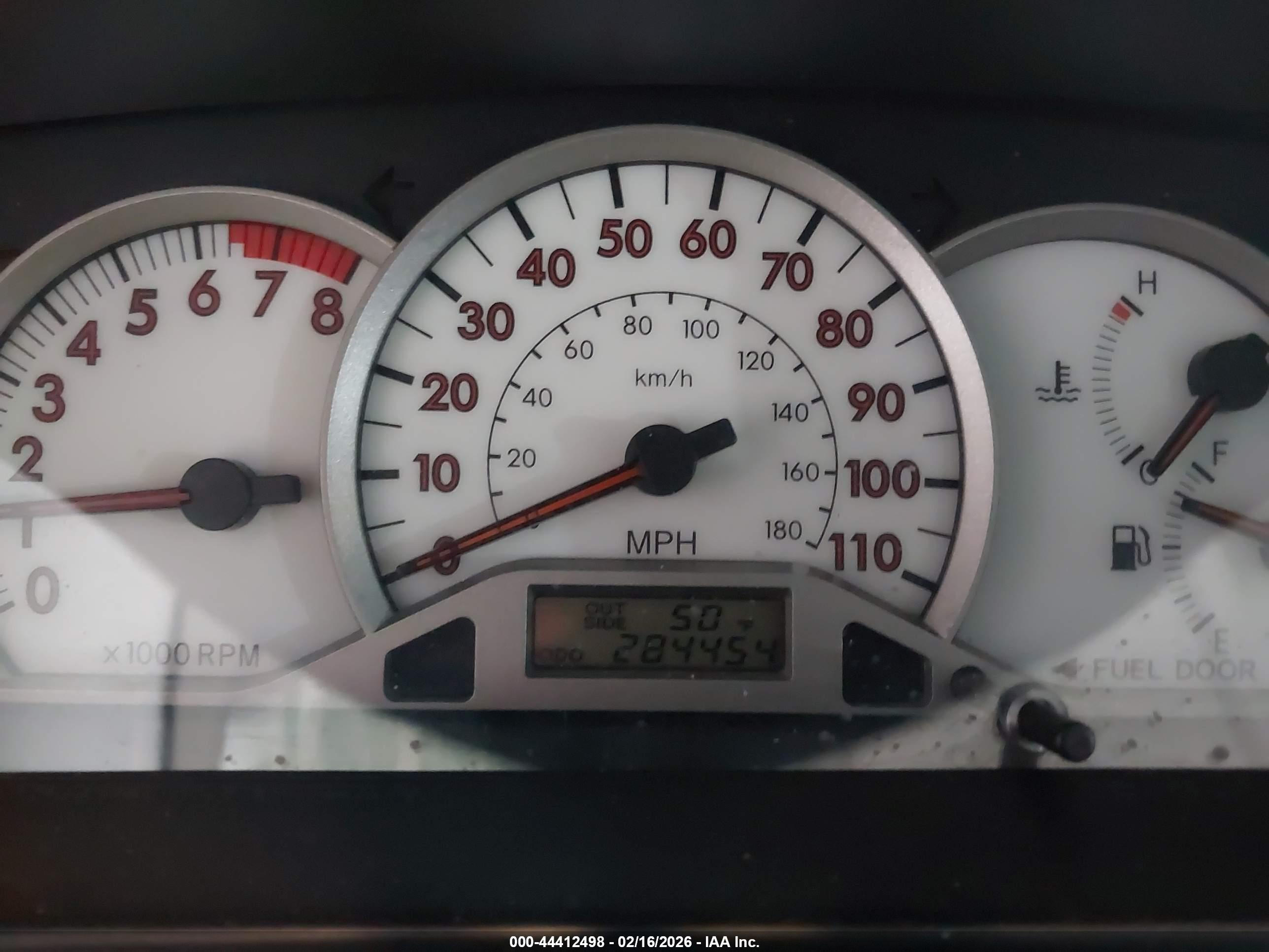 TOYOTA COROLLA image 7