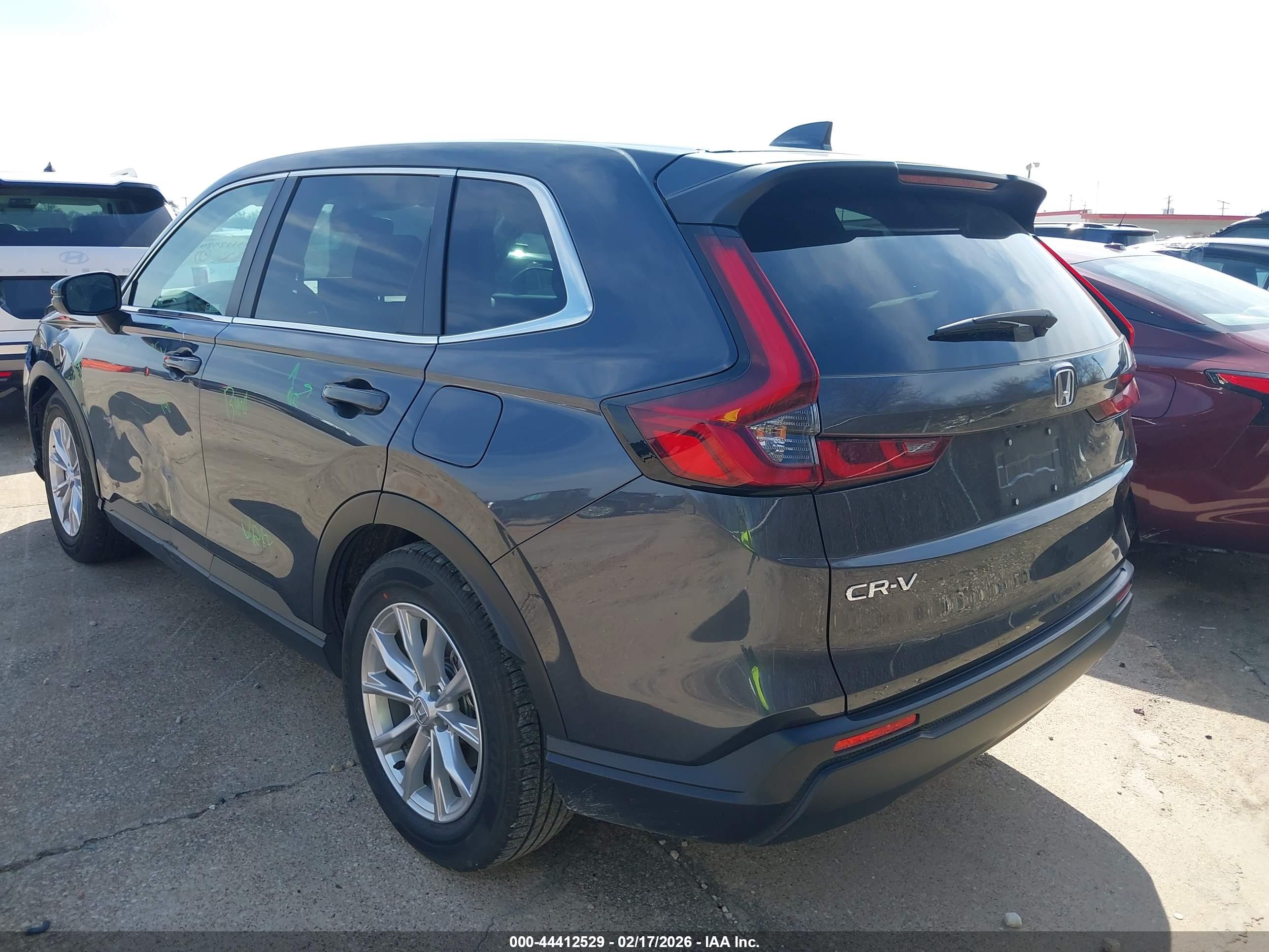 HONDA CR-V image 3
