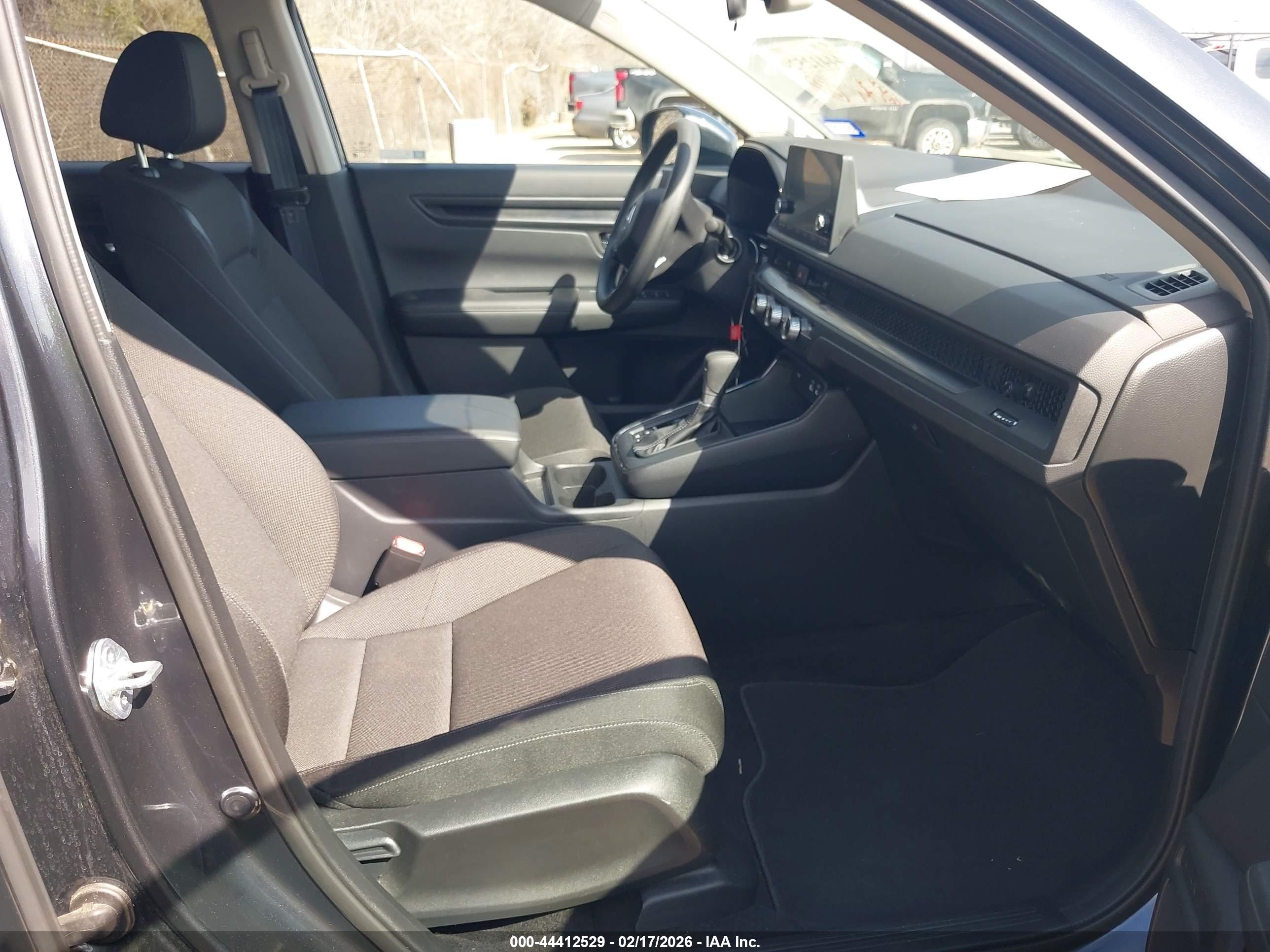 HONDA CR-V image 5