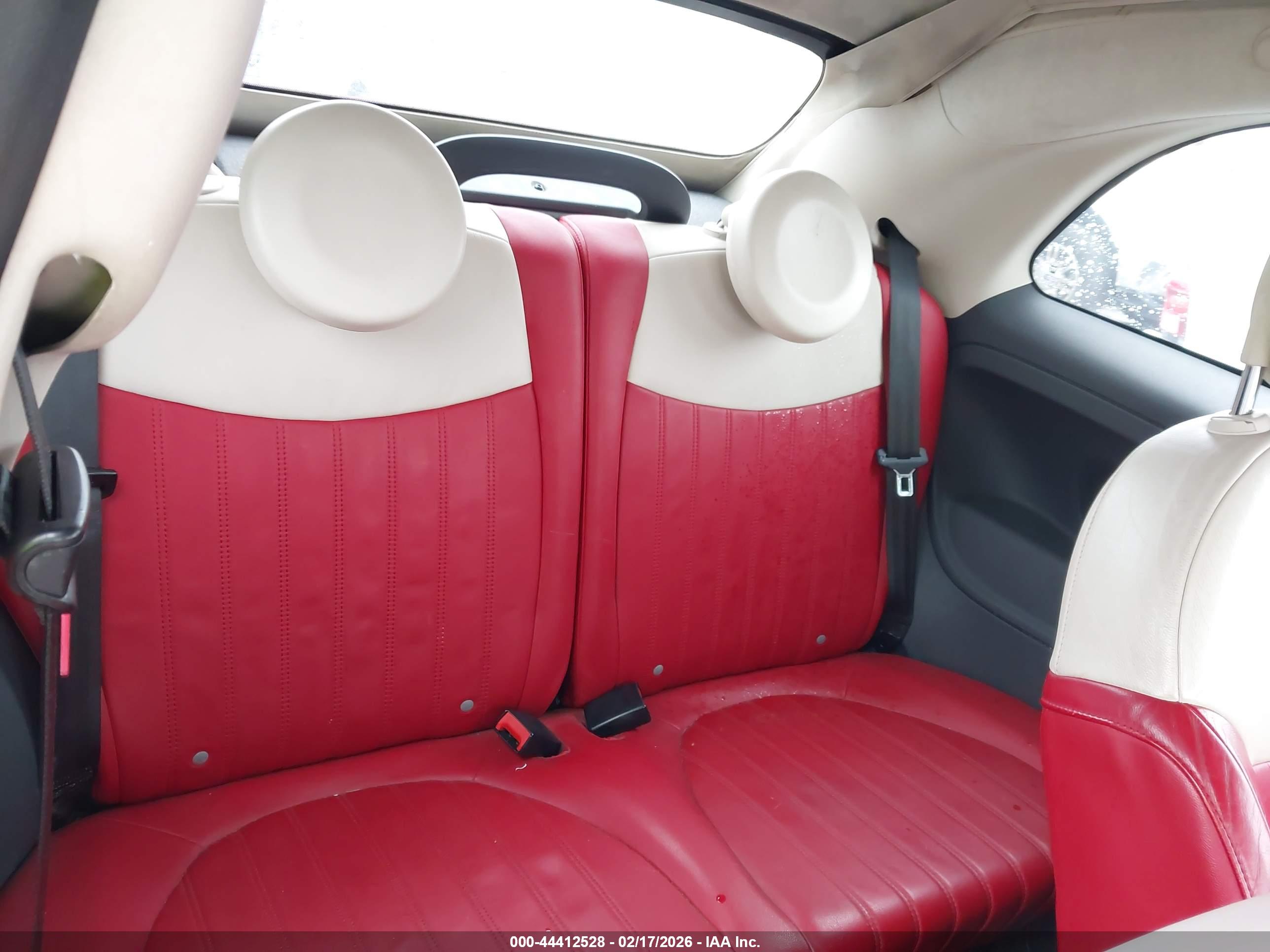 FIAT 500C image 8
