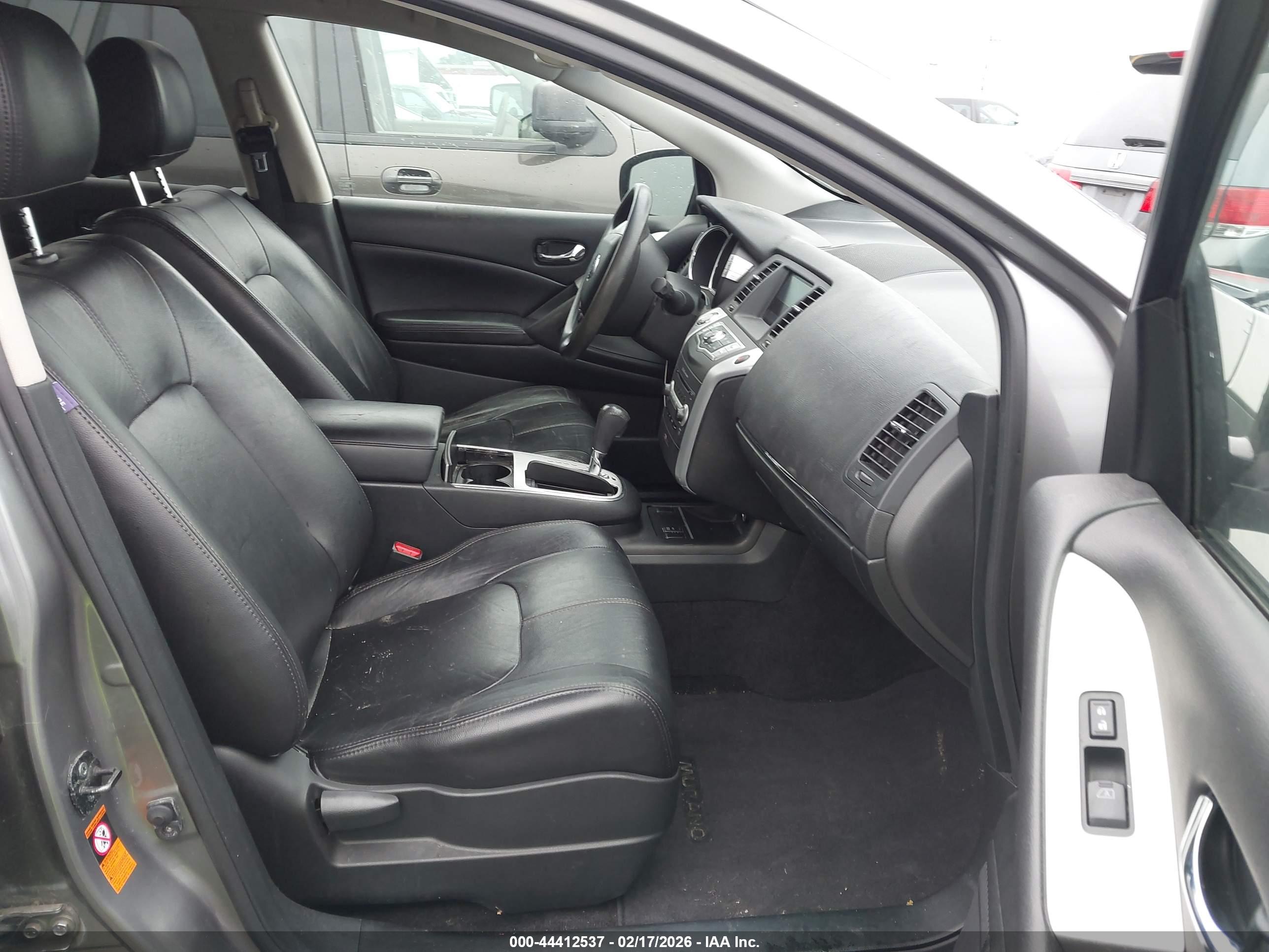 NISSAN MURANO image 5