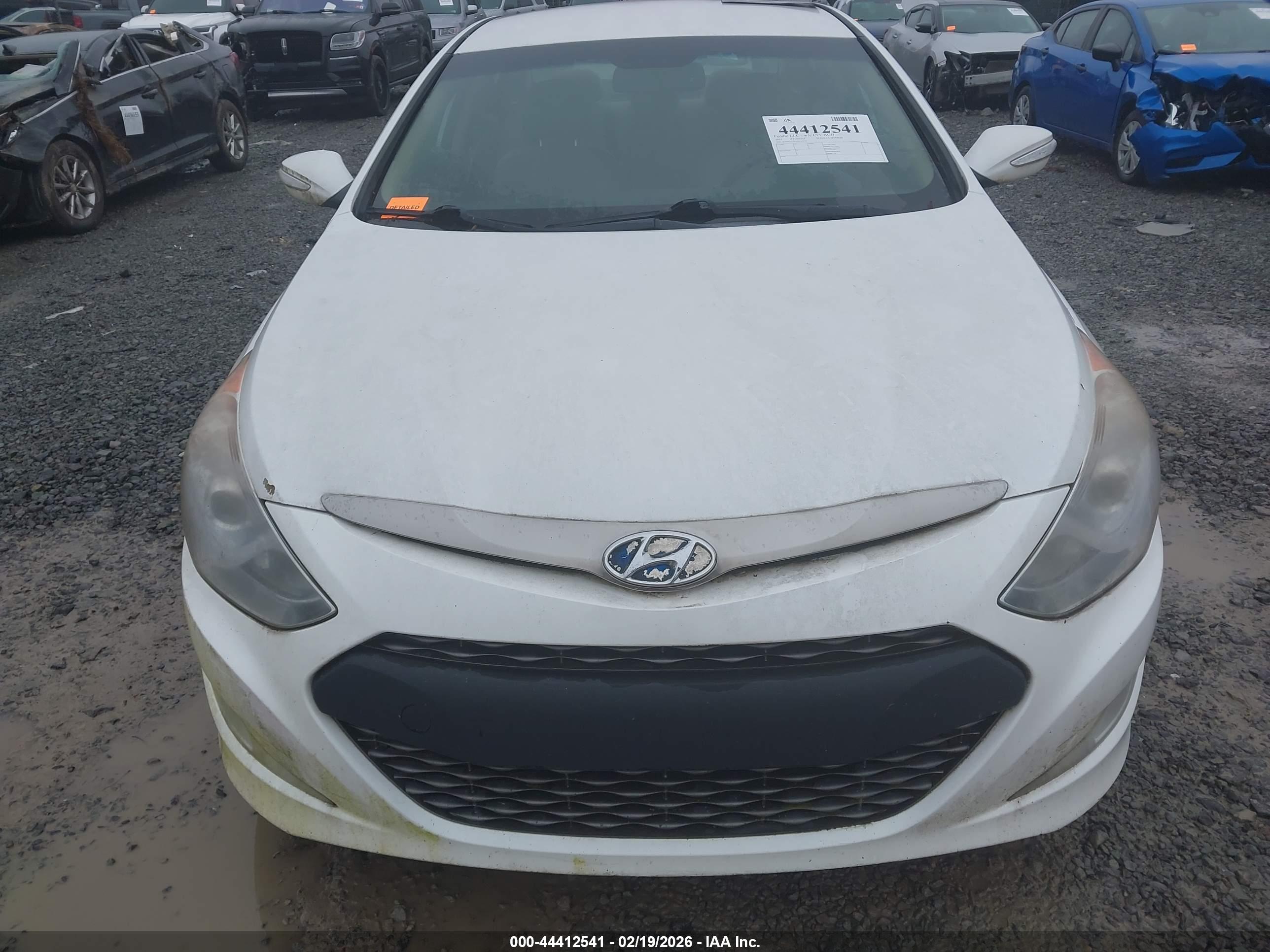 HYUNDAI SONATA image 6