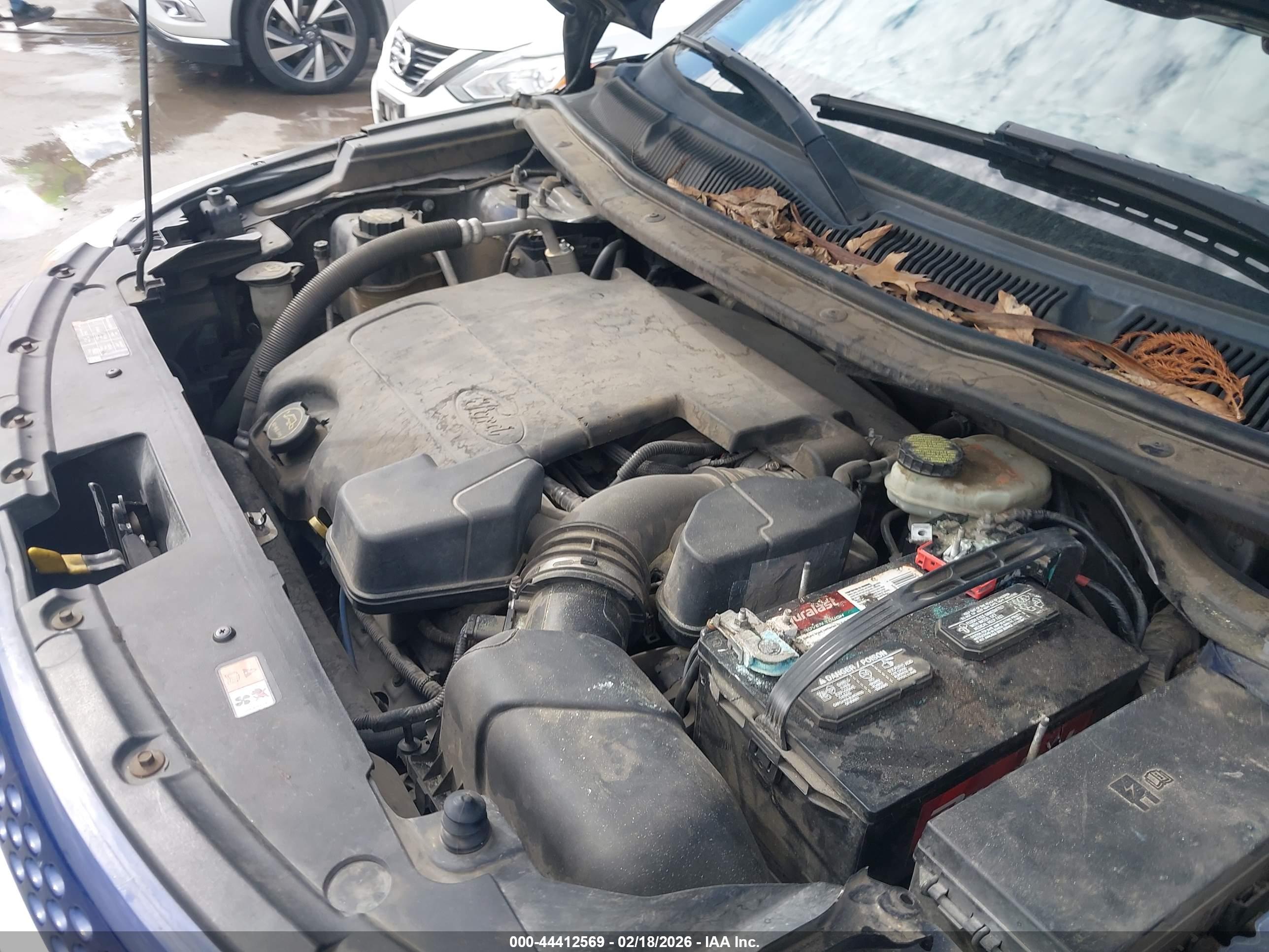 FORD EXPLORER image 10