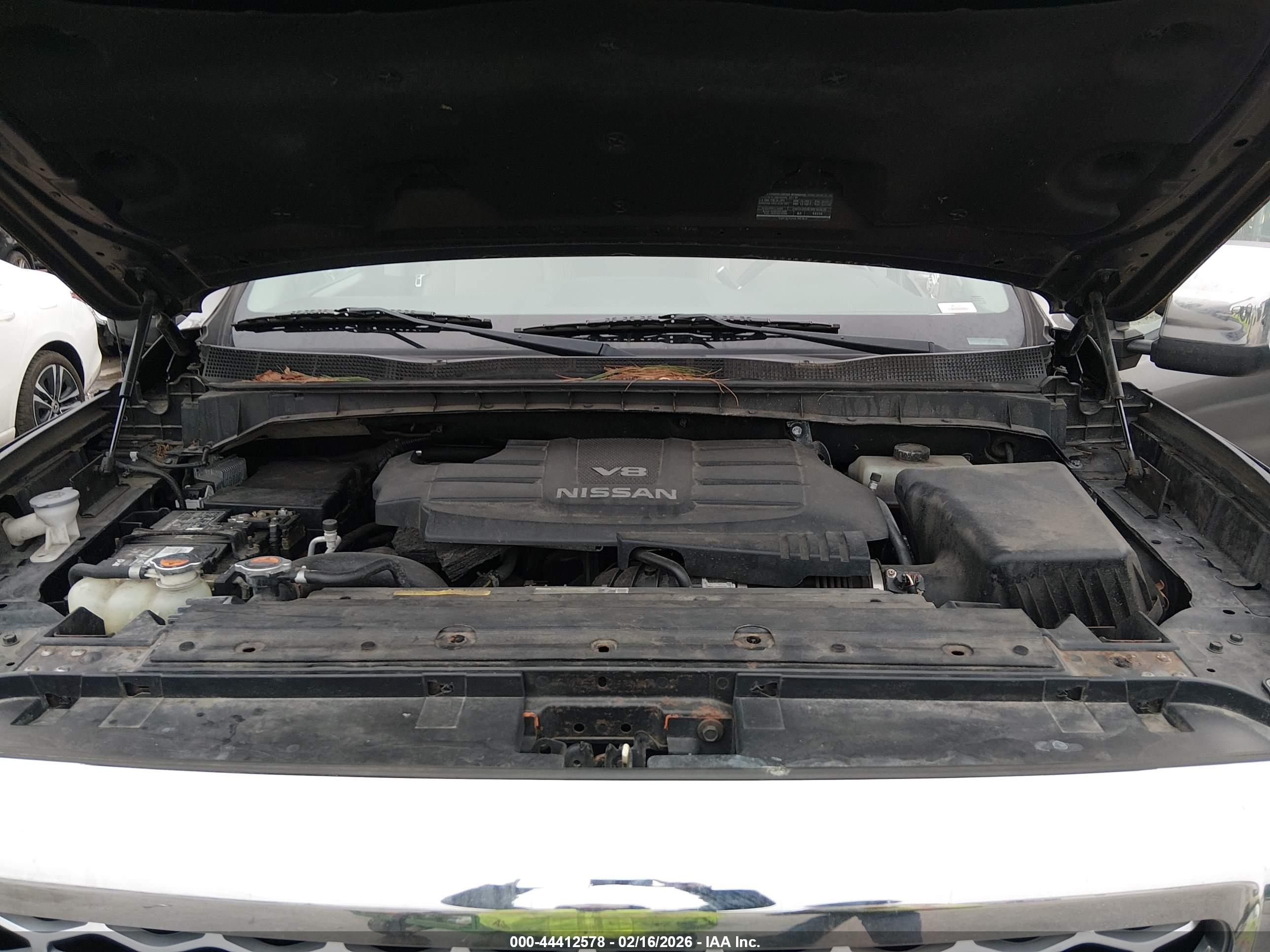 NISSAN TITAN image 10