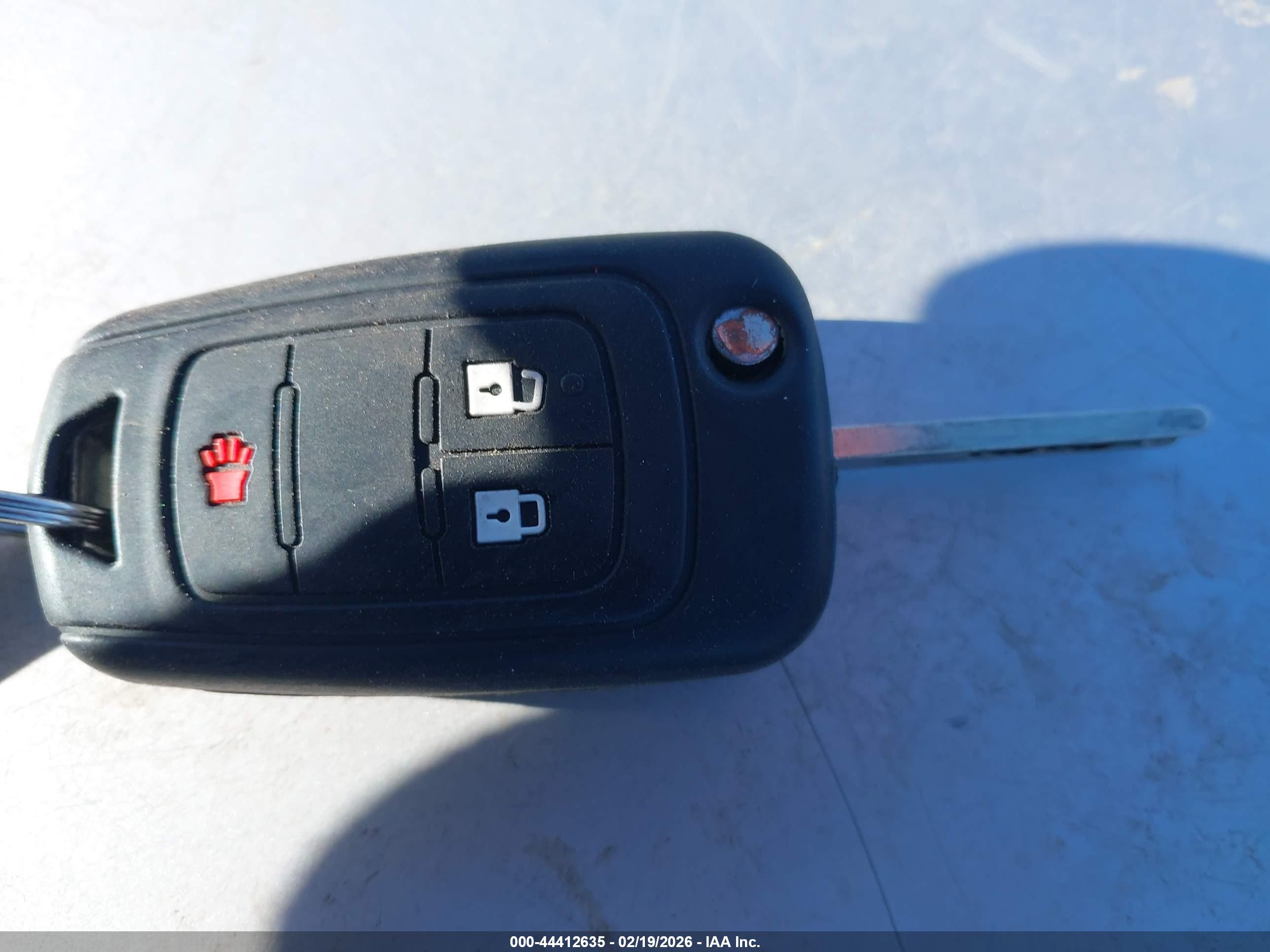 CHEVROLET EQUINOX image 11