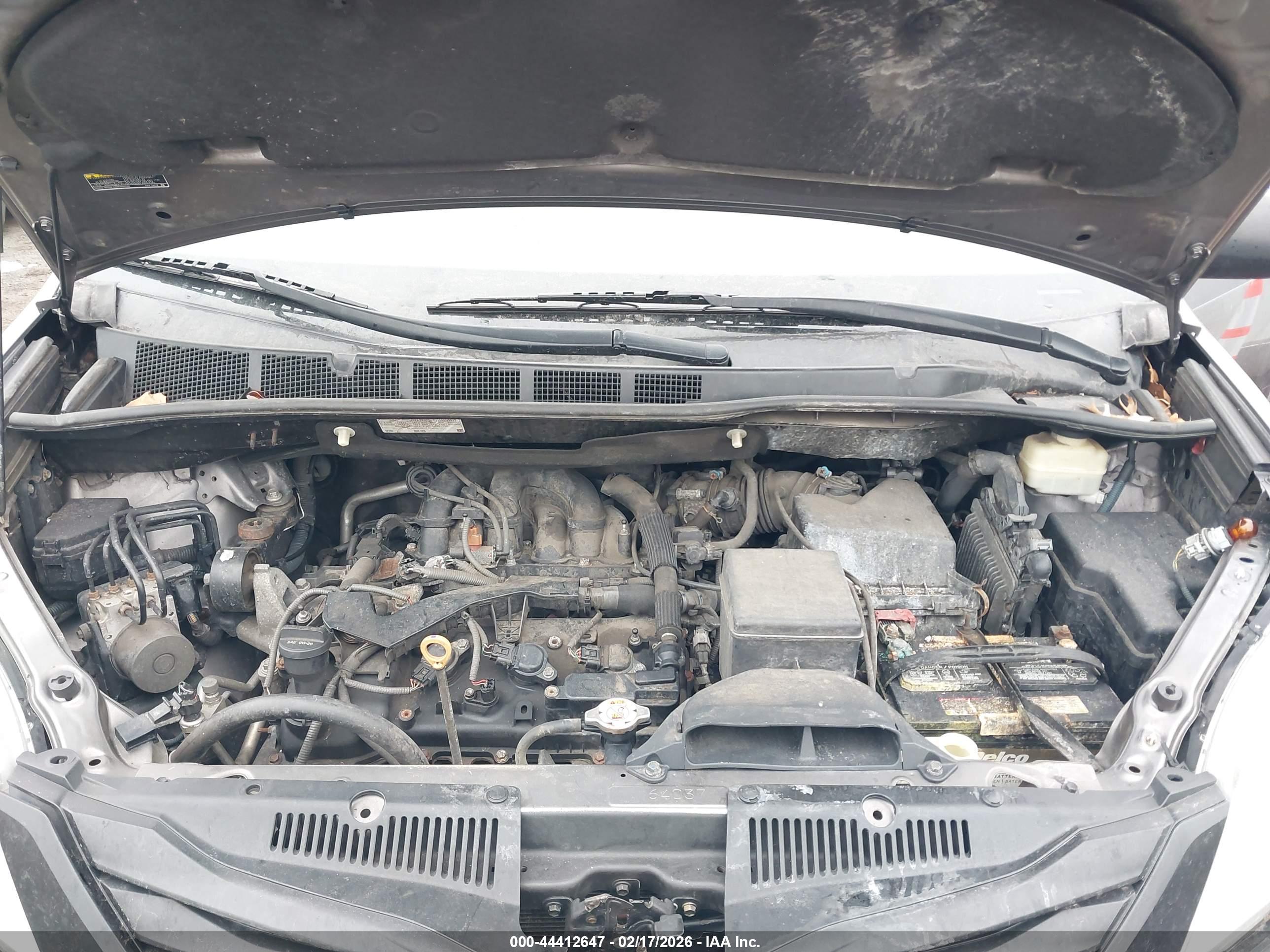 TOYOTA SIENNA image 10