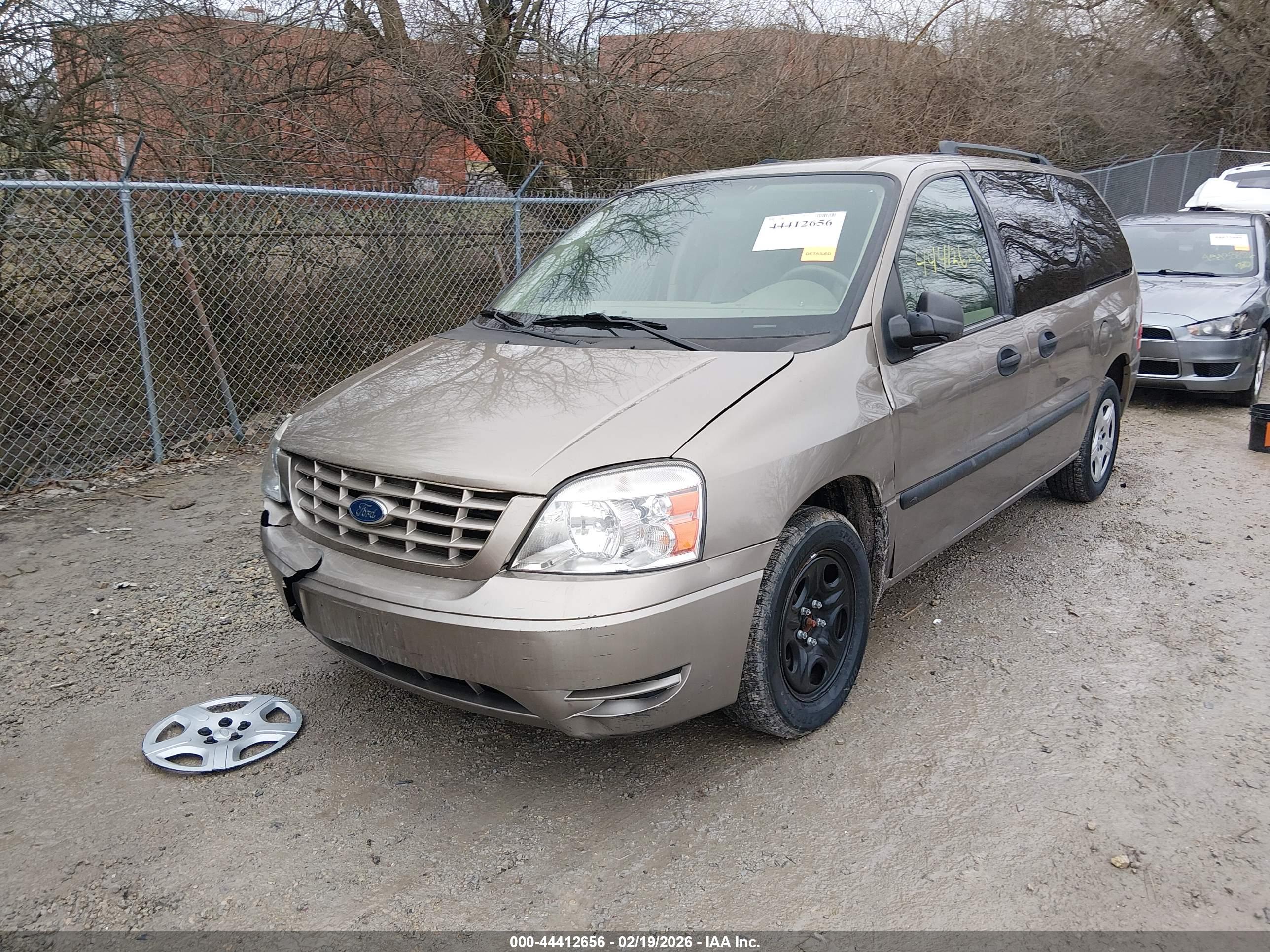 FORD FREESTAR image 2