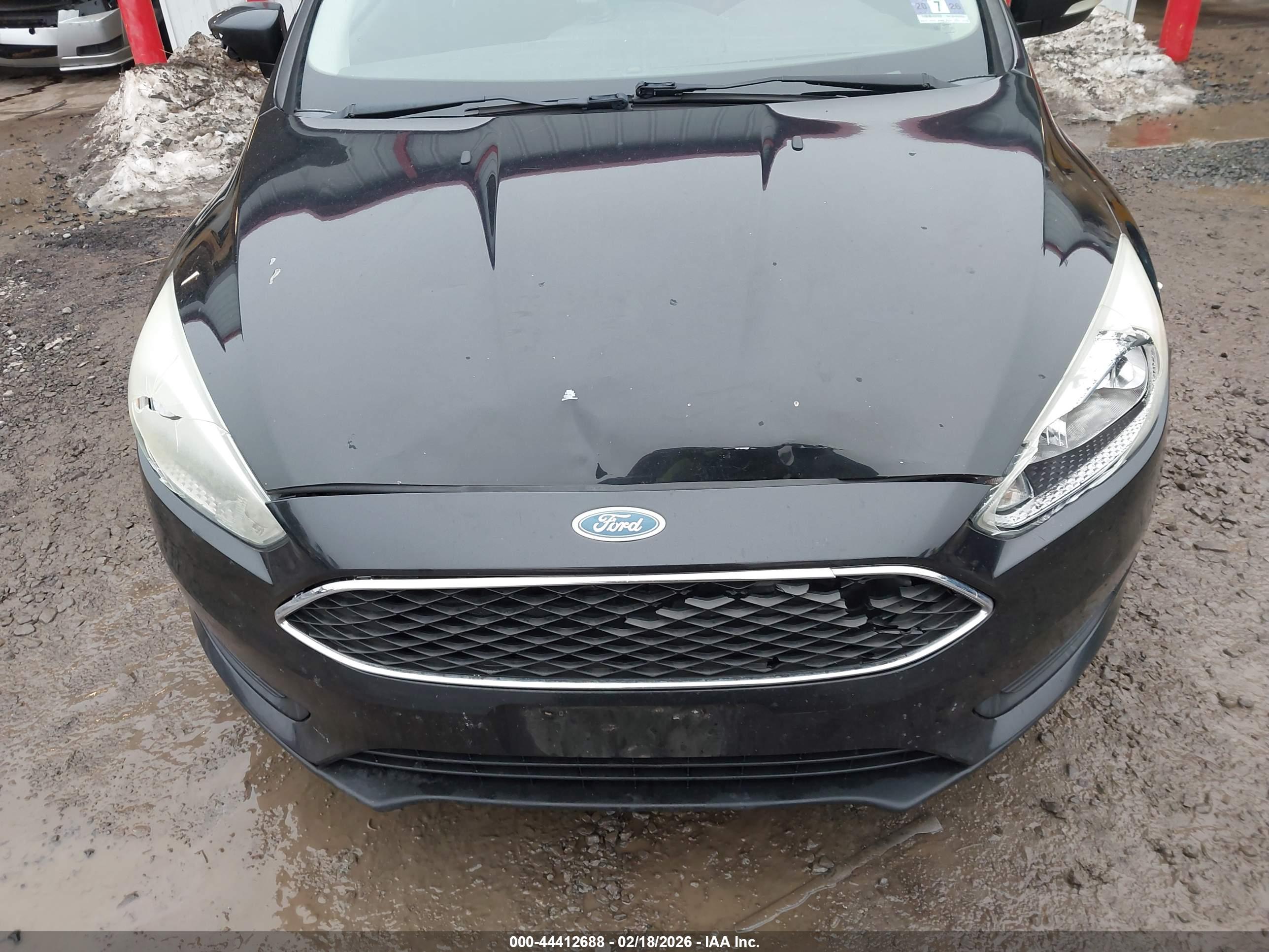 FORD FOCUS image 6
