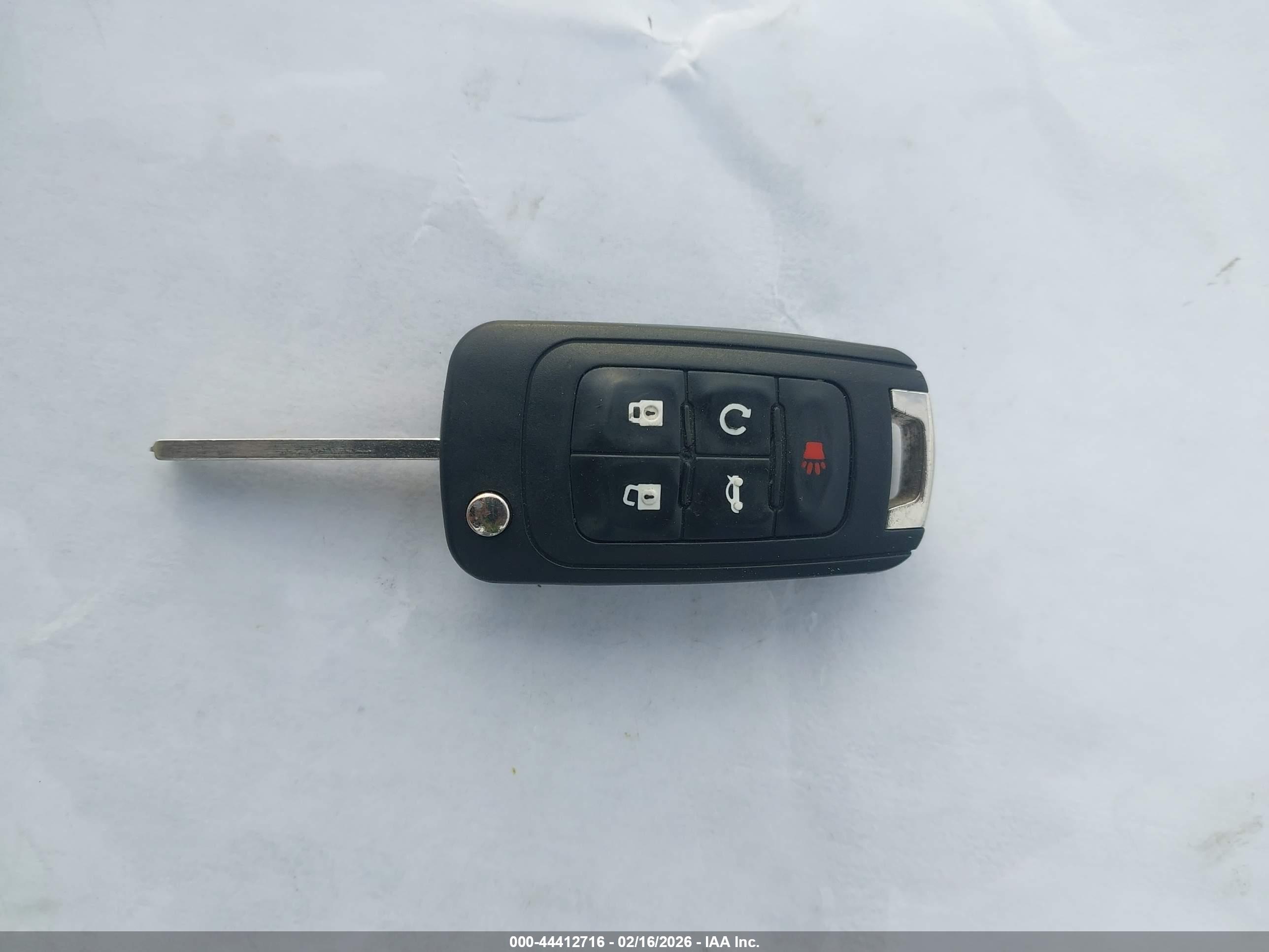 GMC TERRAIN image 11