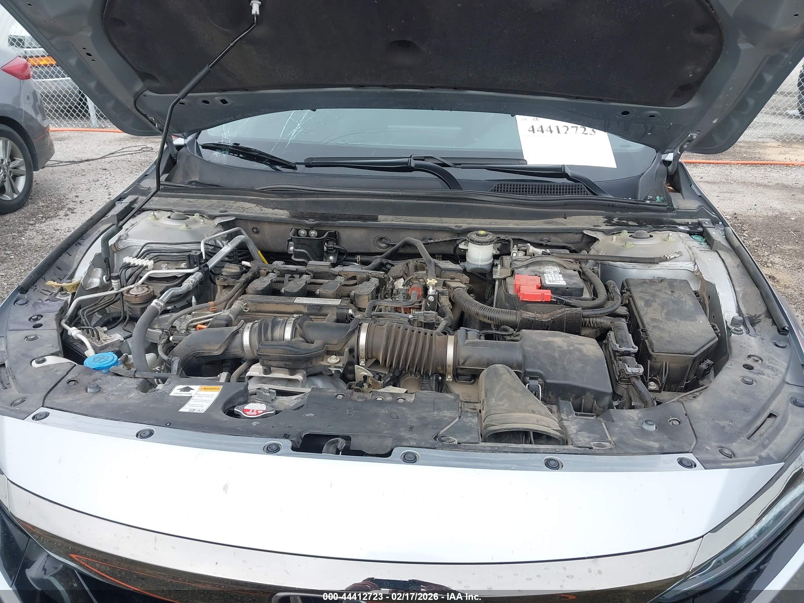 HONDA ACCORD image 10