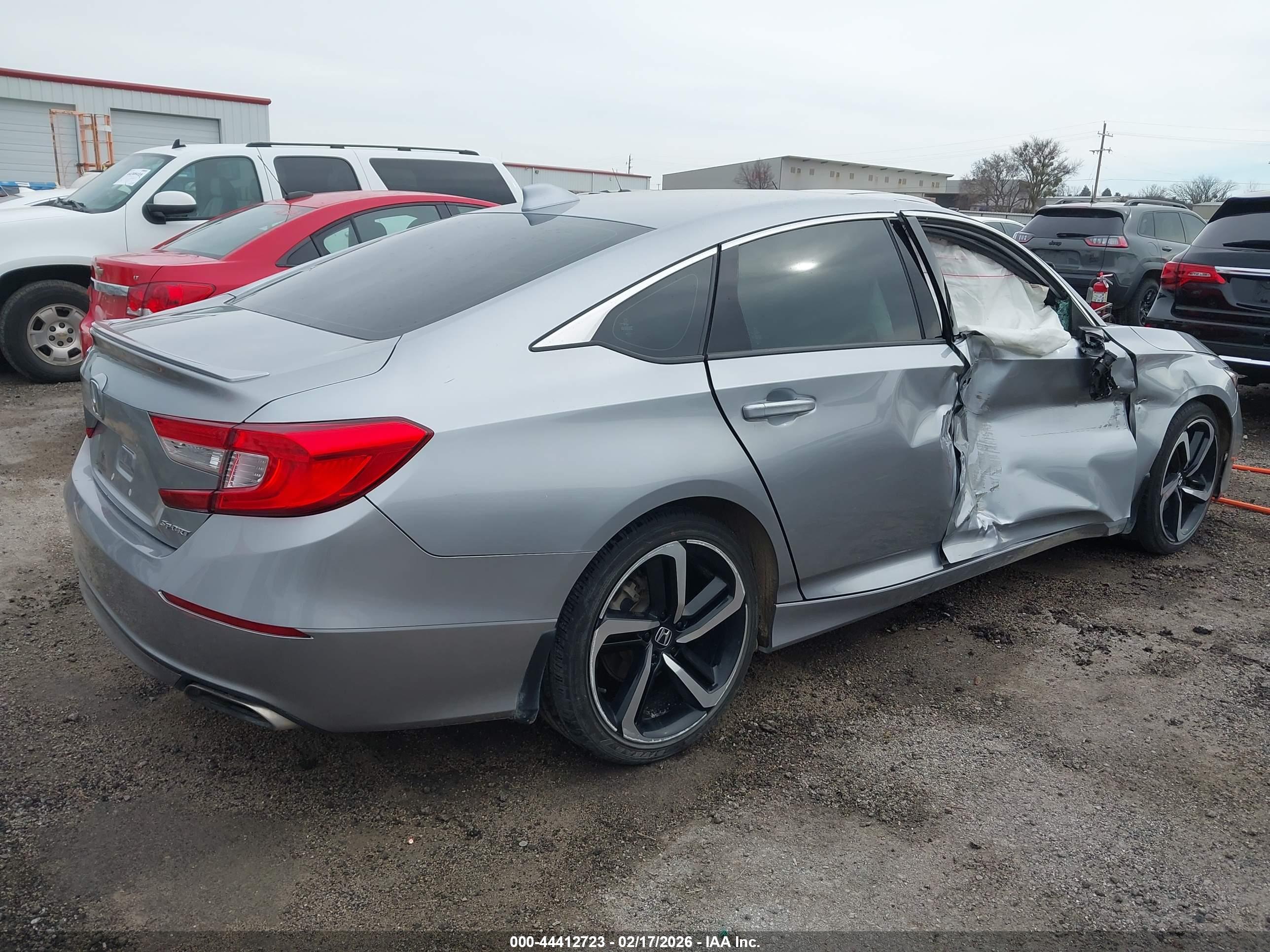 HONDA ACCORD image 4