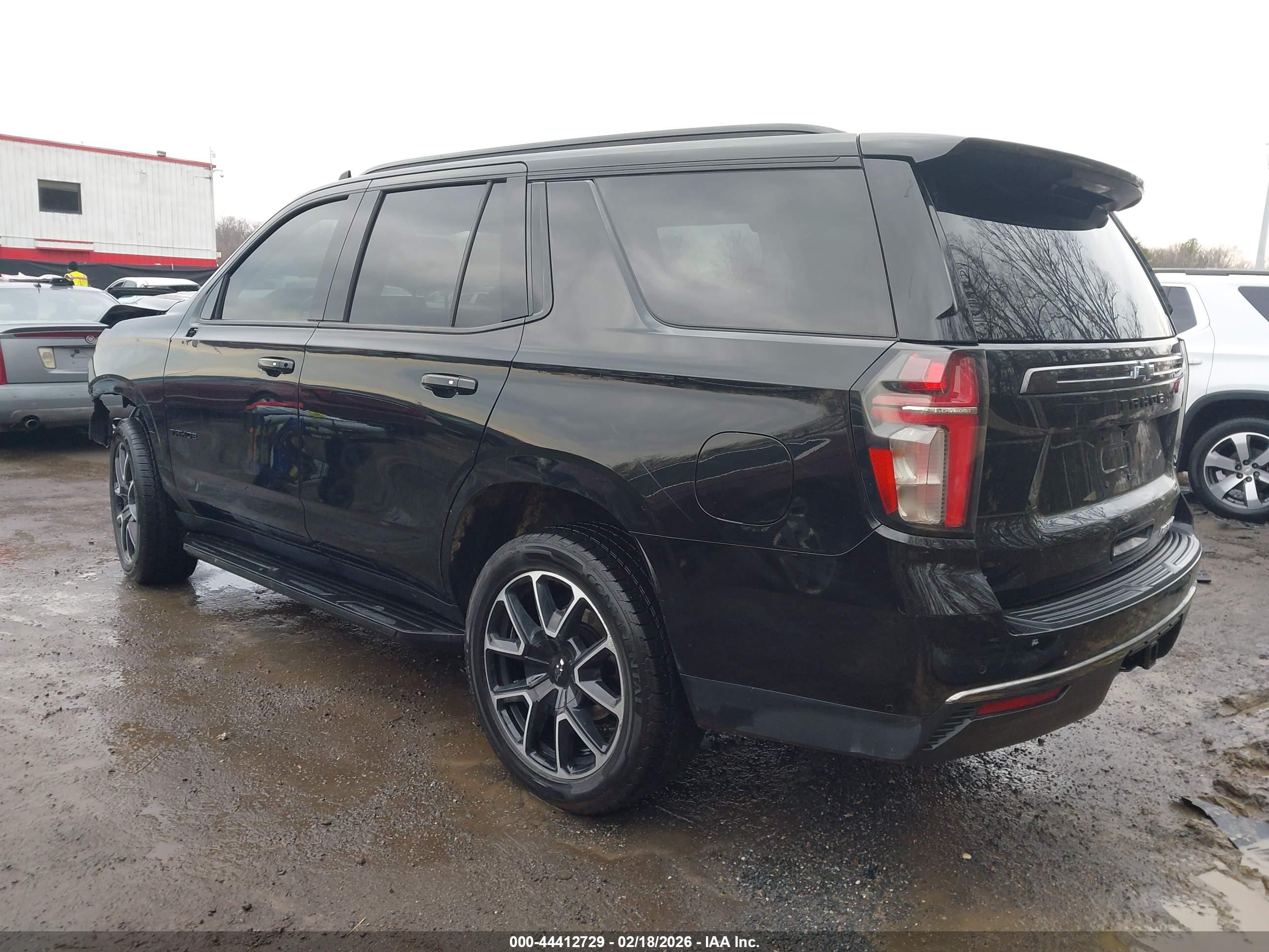 CHEVROLET TAHOE image 3