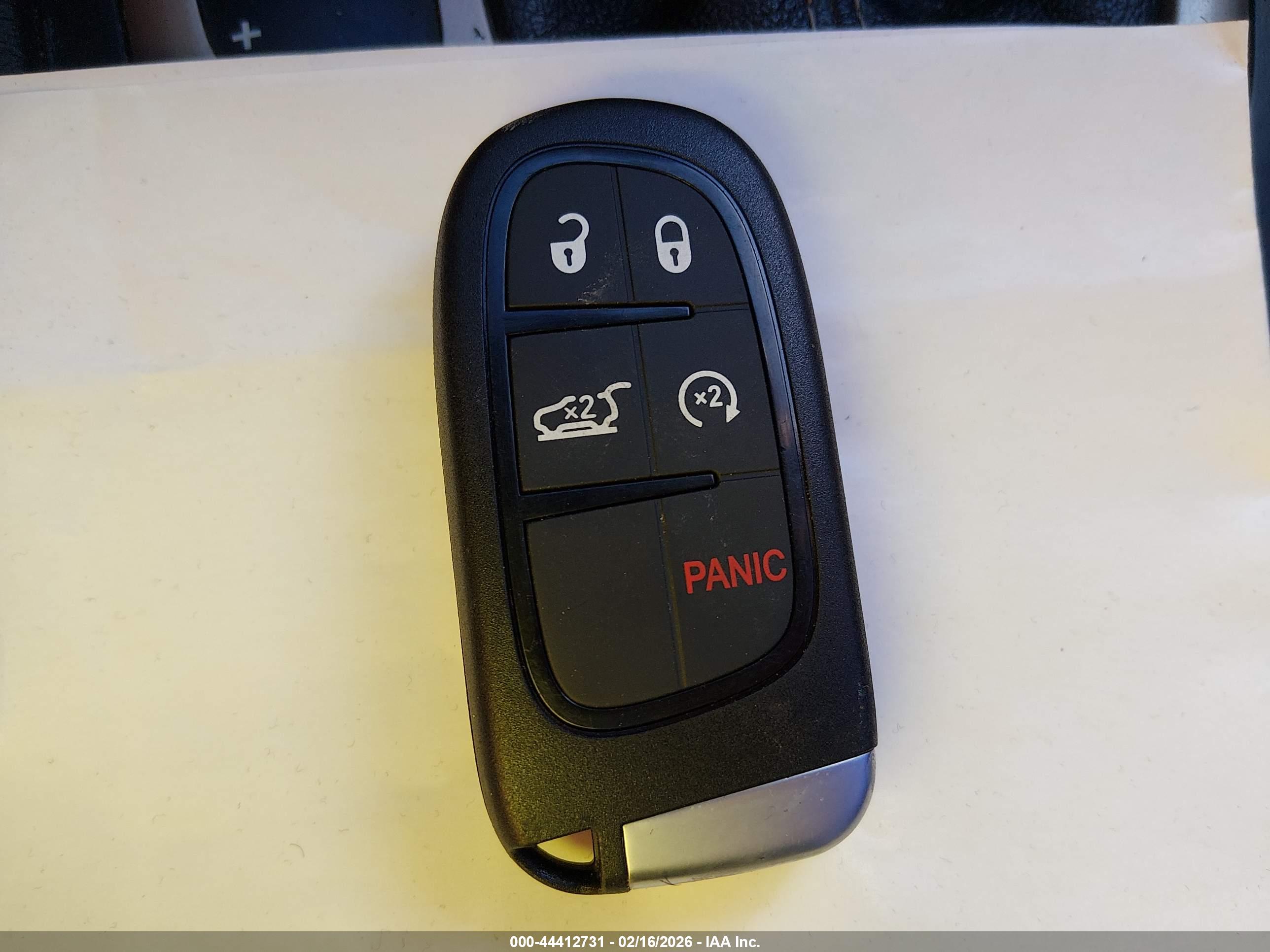 JEEP CHEROKEE image 11