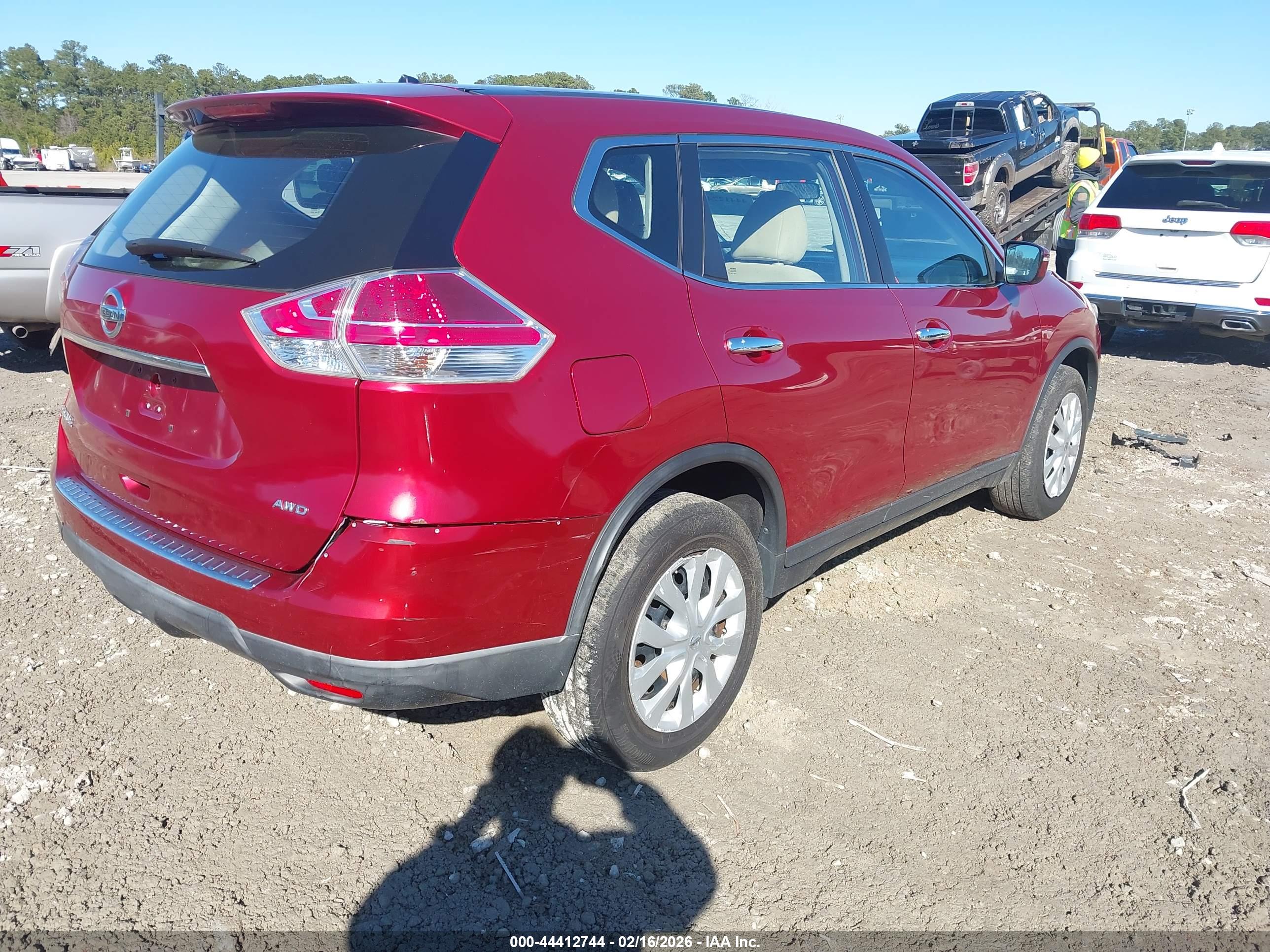NISSAN ROGUE image 4
