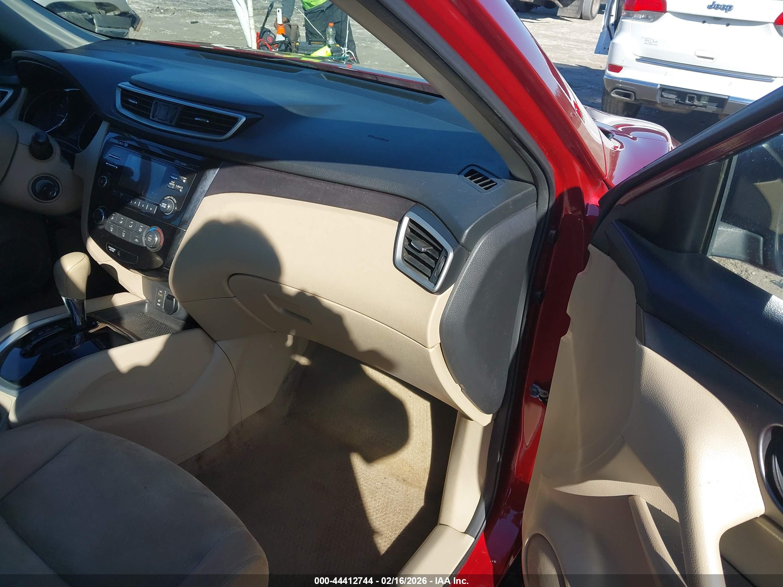 NISSAN ROGUE image 5