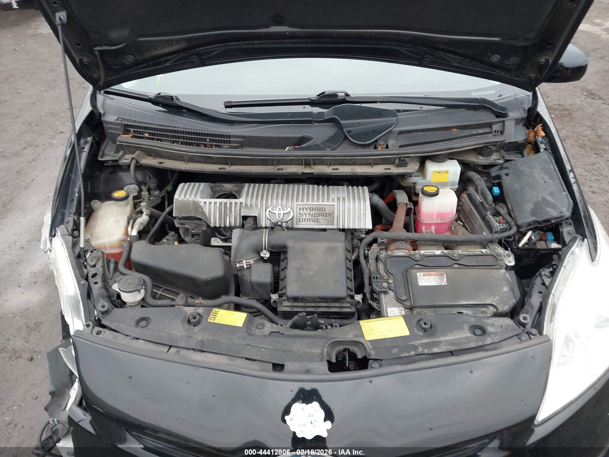 TOYOTA PRIUS image 10