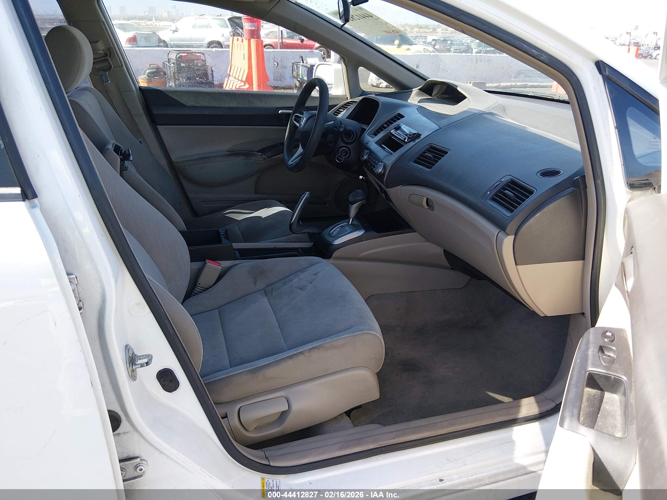 HONDA CIVIC image 5