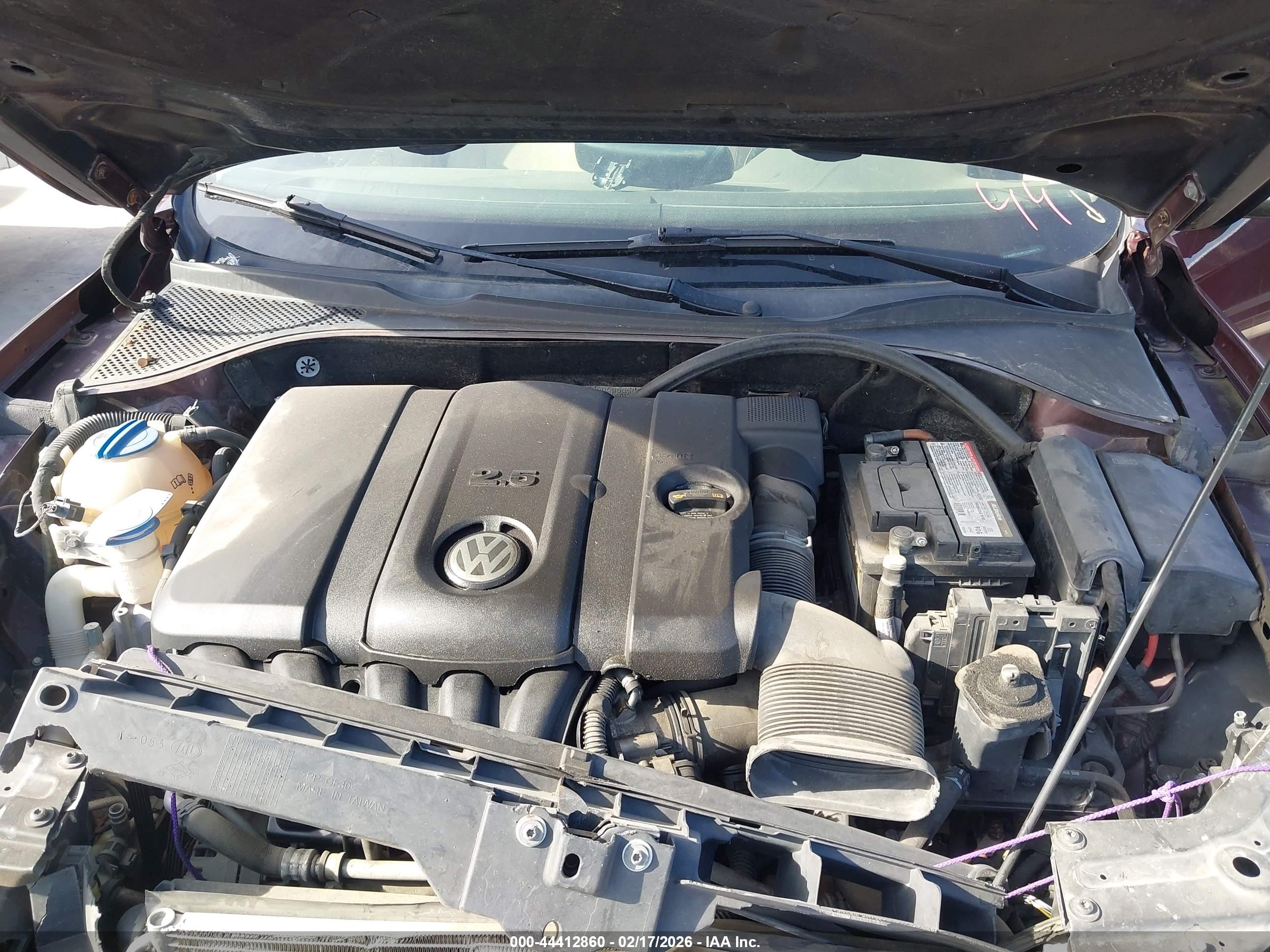 VOLKSWAGEN PASSAT image 10
