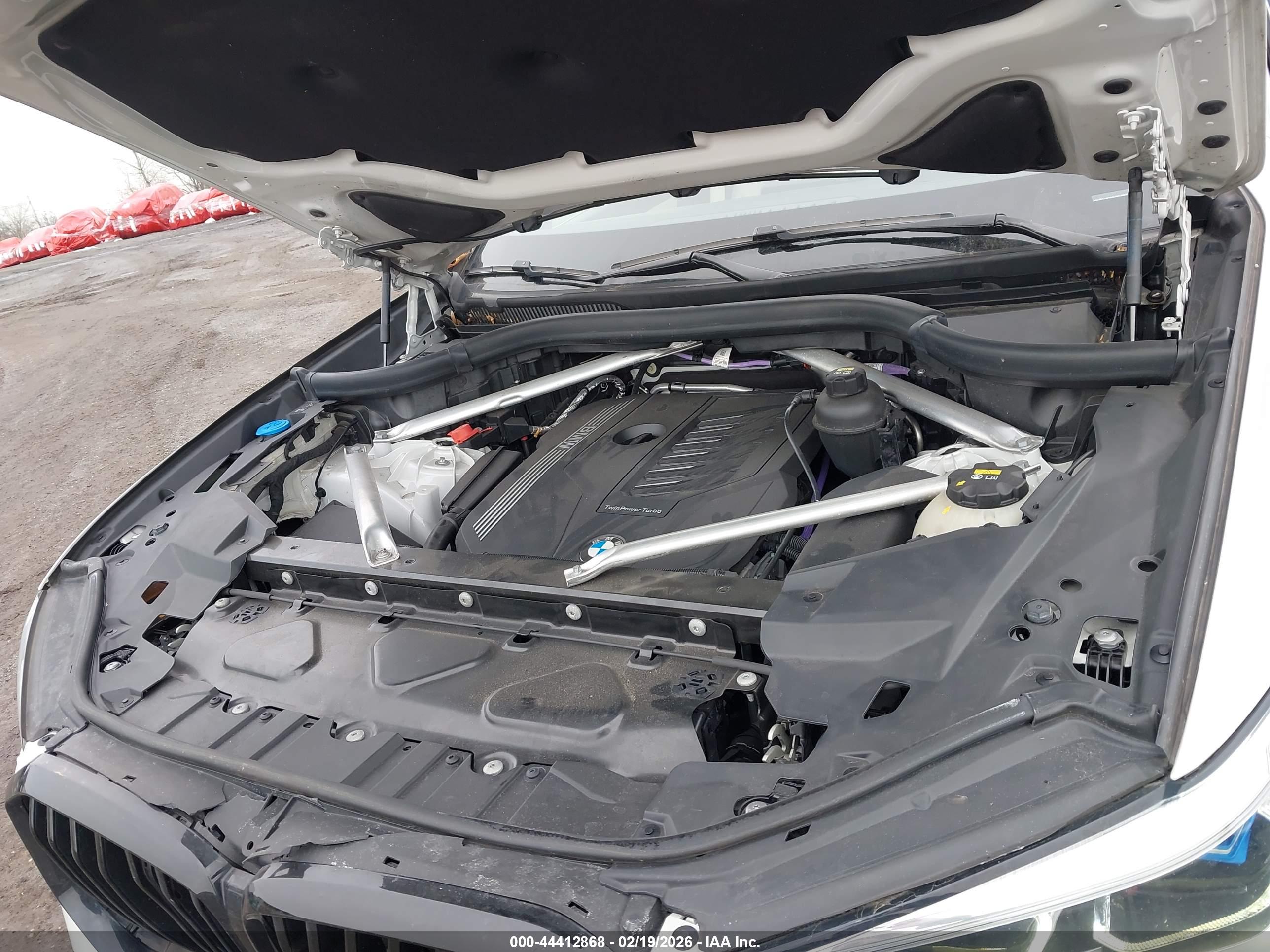 BMW X5 image 10