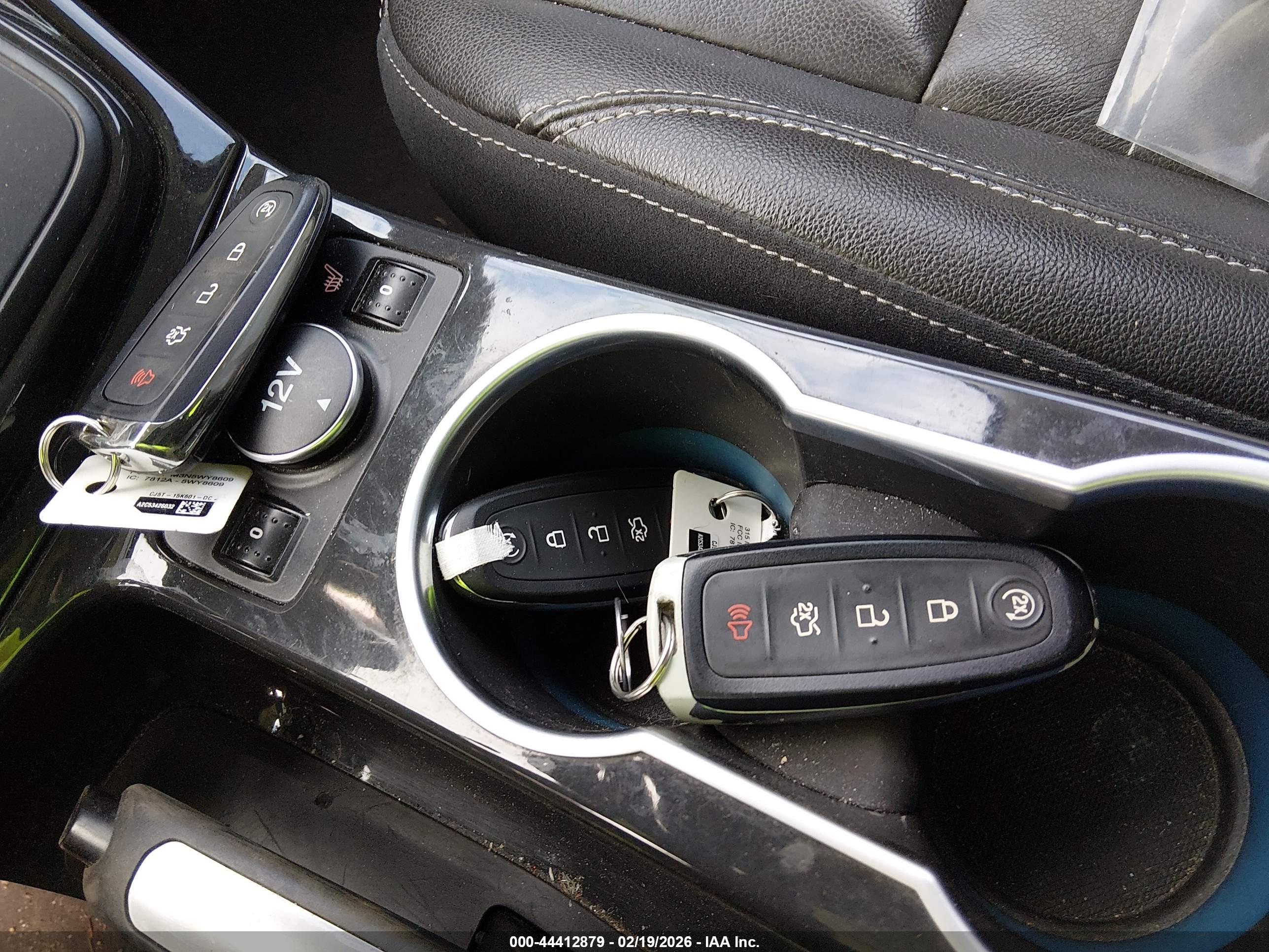FORD ESCAPE image 11