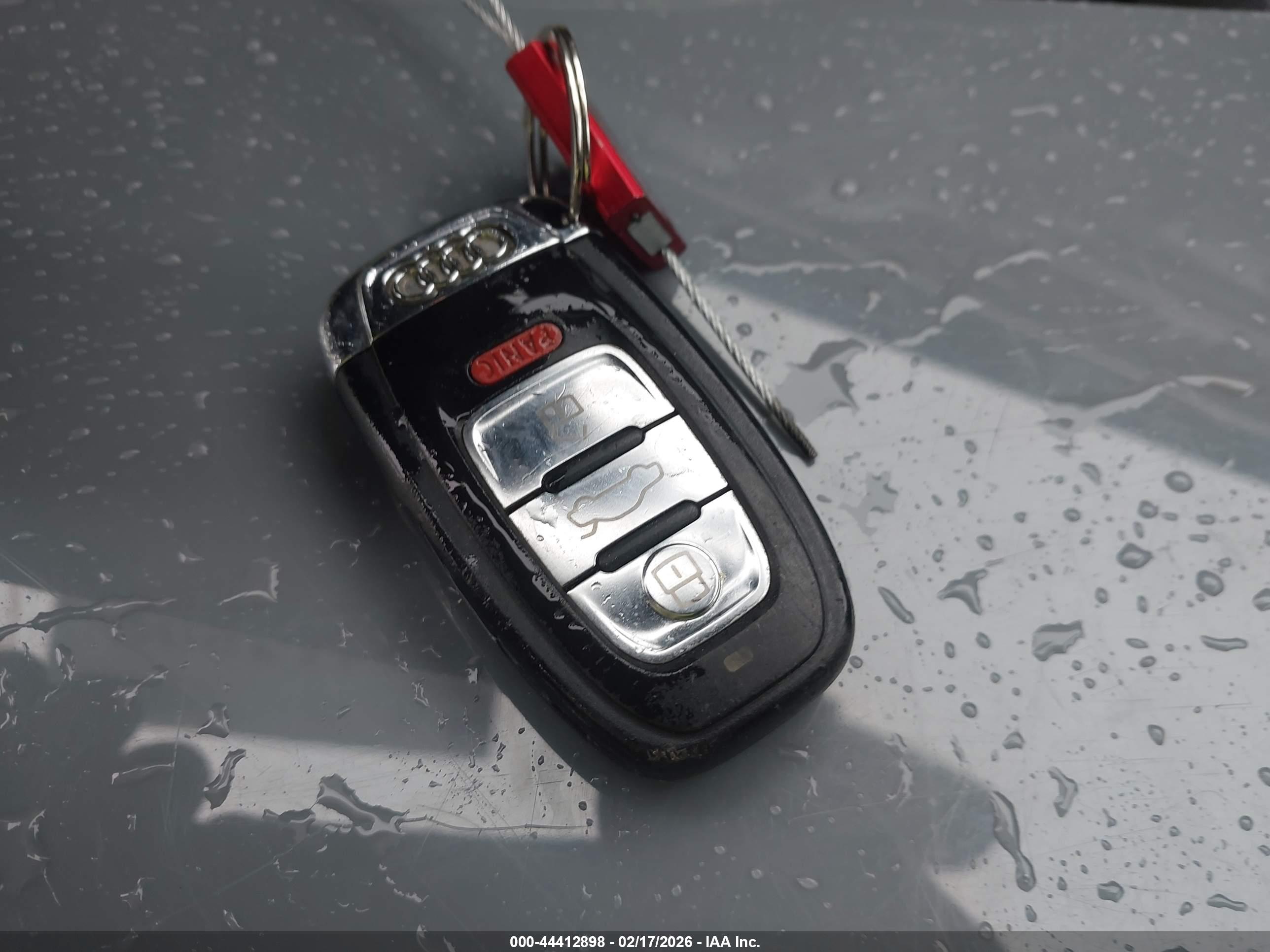 AUDI A4 image 11