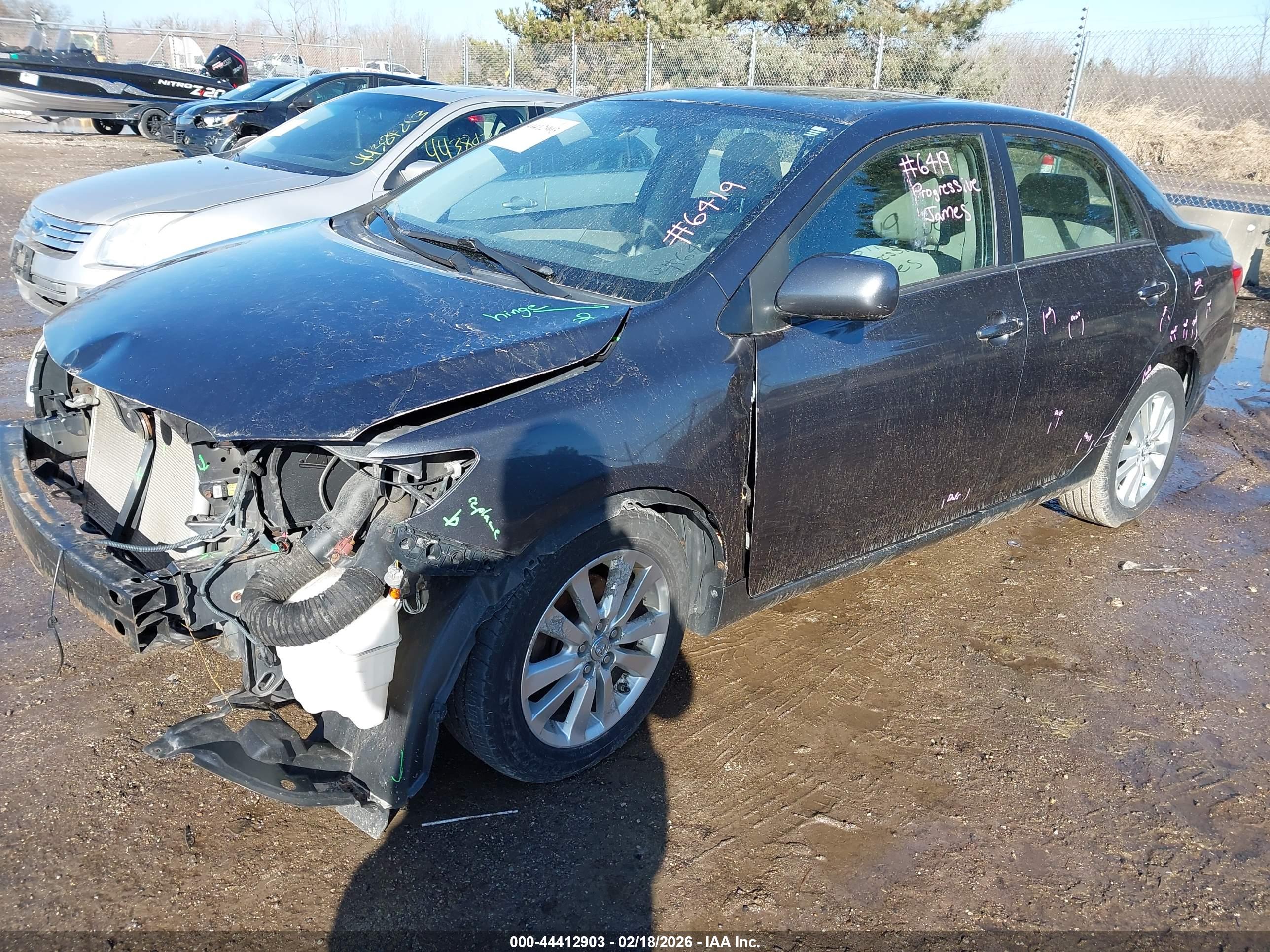TOYOTA COROLLA image 2