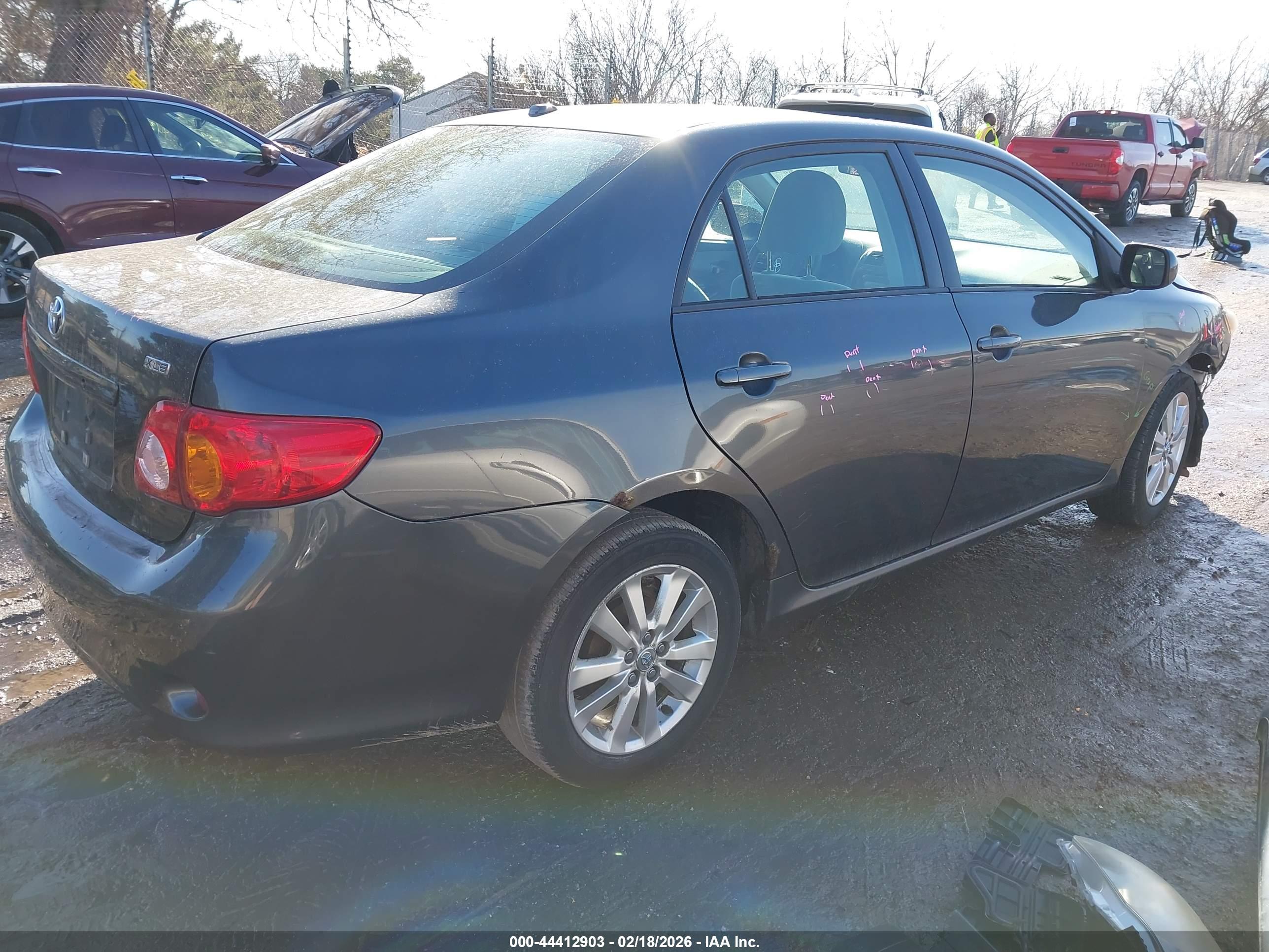 TOYOTA COROLLA image 4