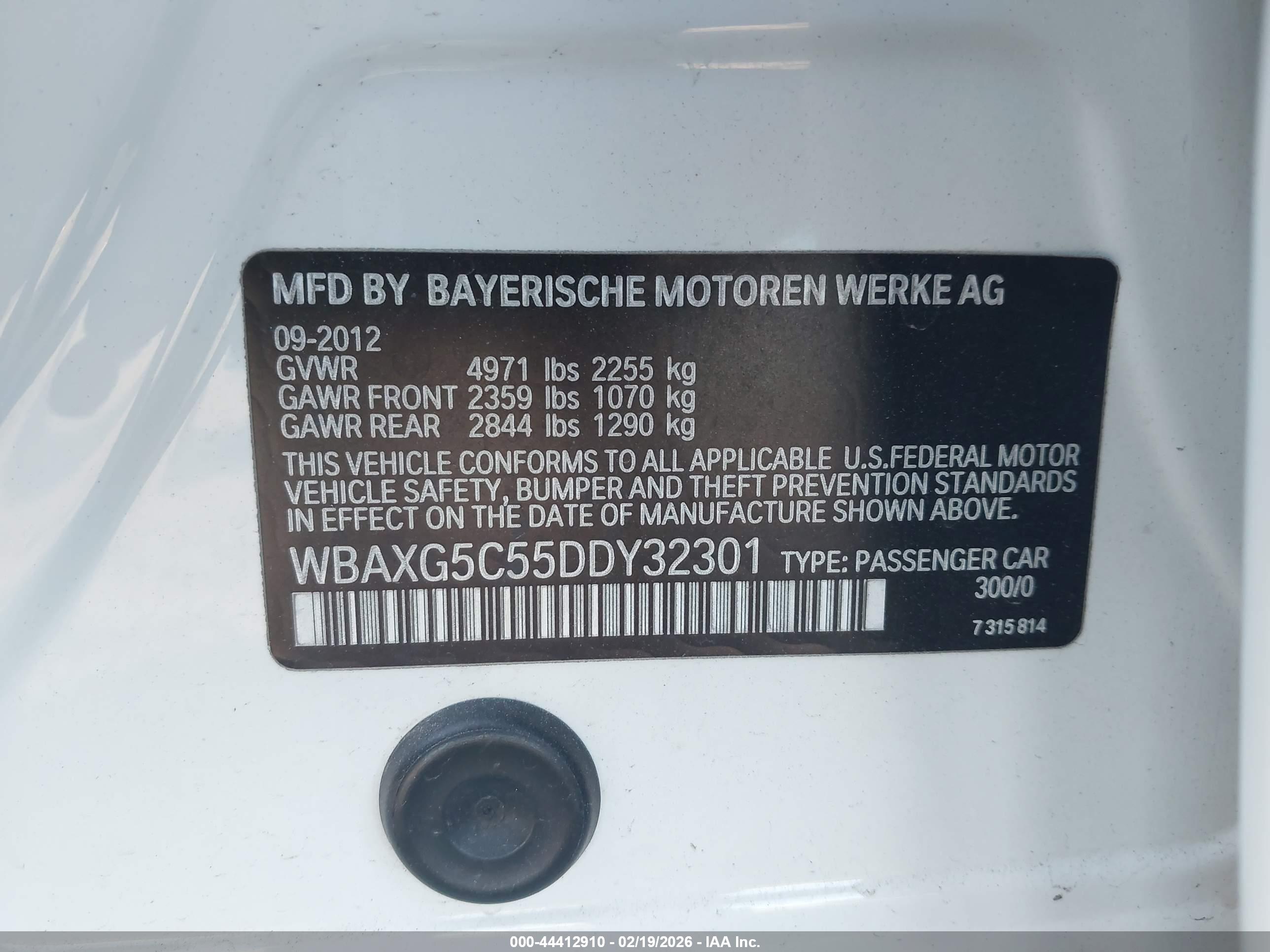 BMW 528I image 9