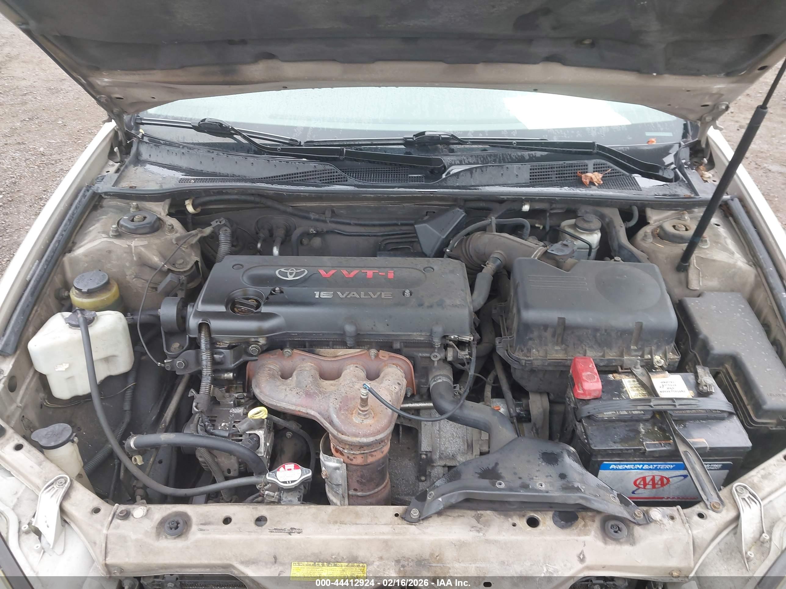 TOYOTA CAMRY image 10