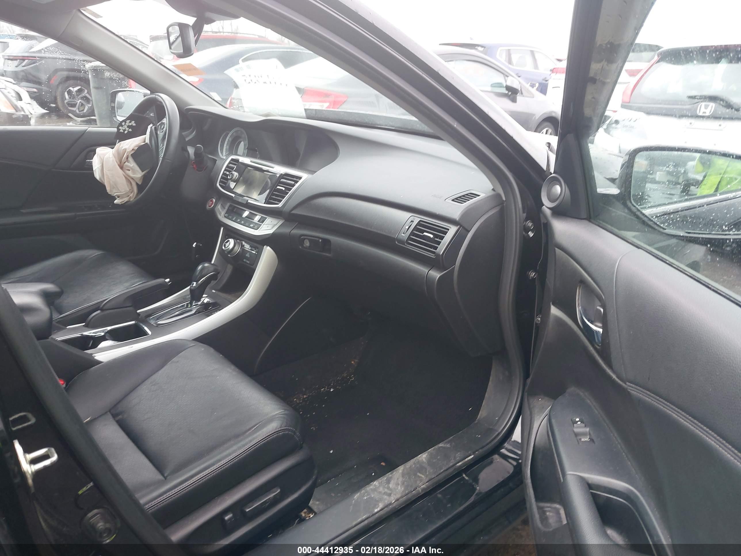 HONDA ACCORD image 5