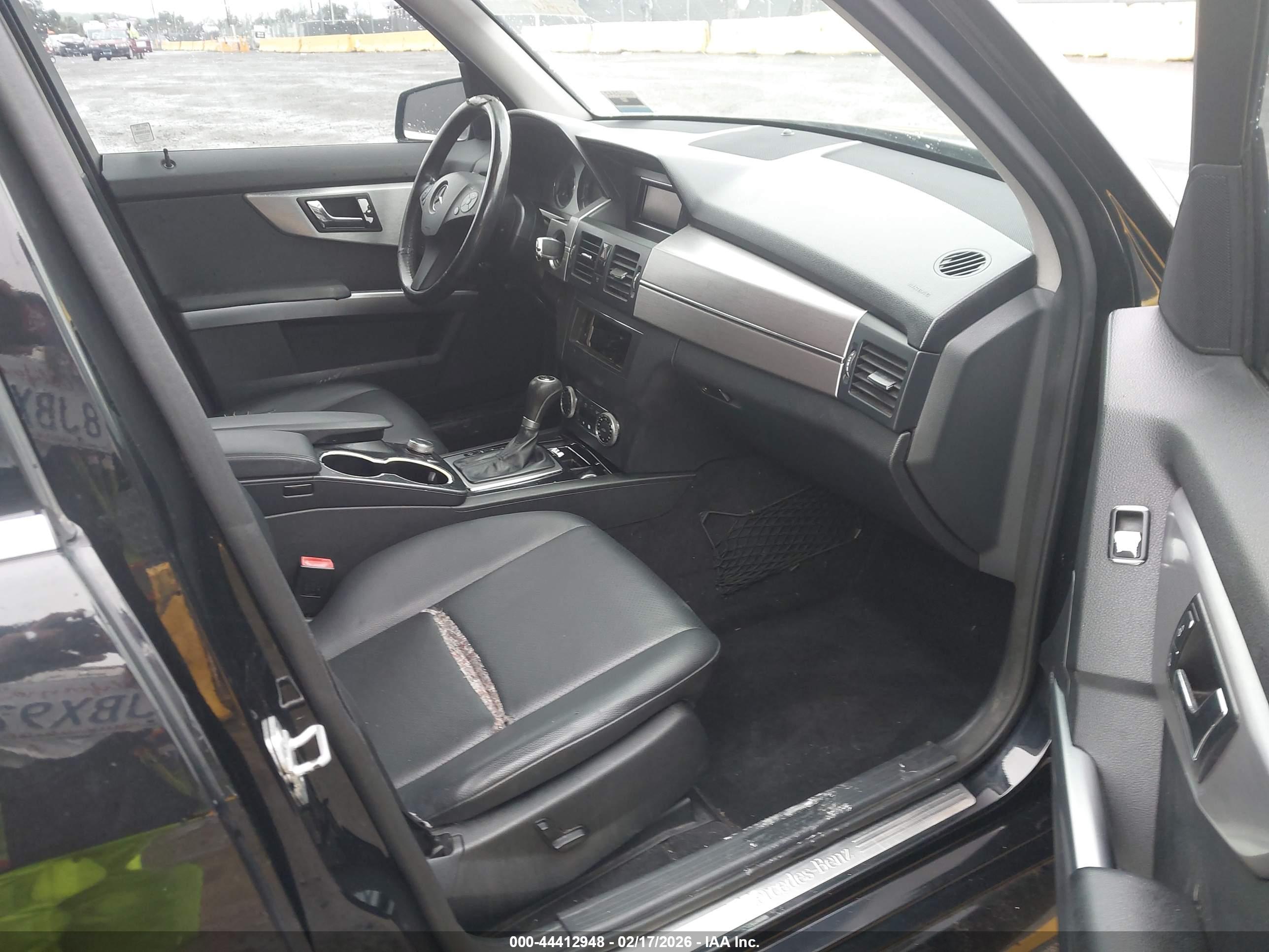 MERCEDES-BENZ GLK image 5