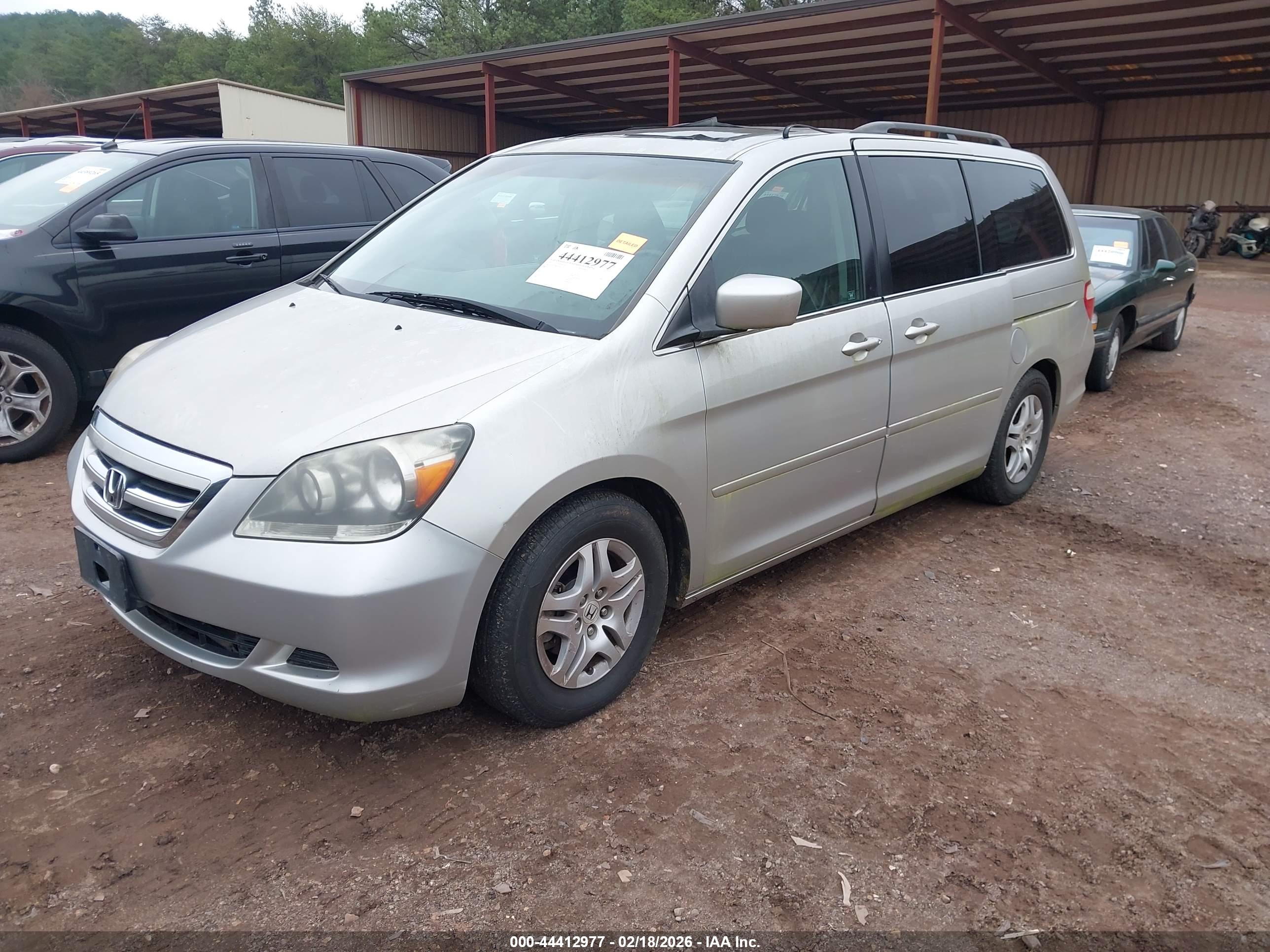 HONDA ODYSSEY image 2