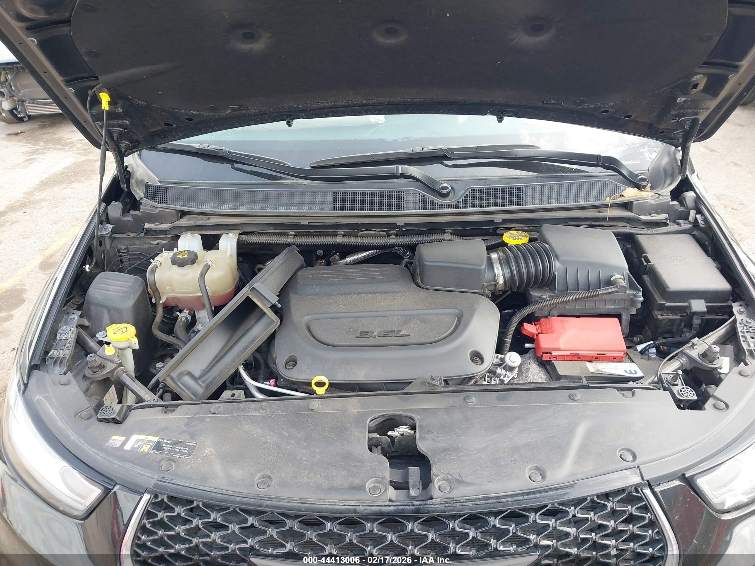 CHRYSLER PACIFICA image 10