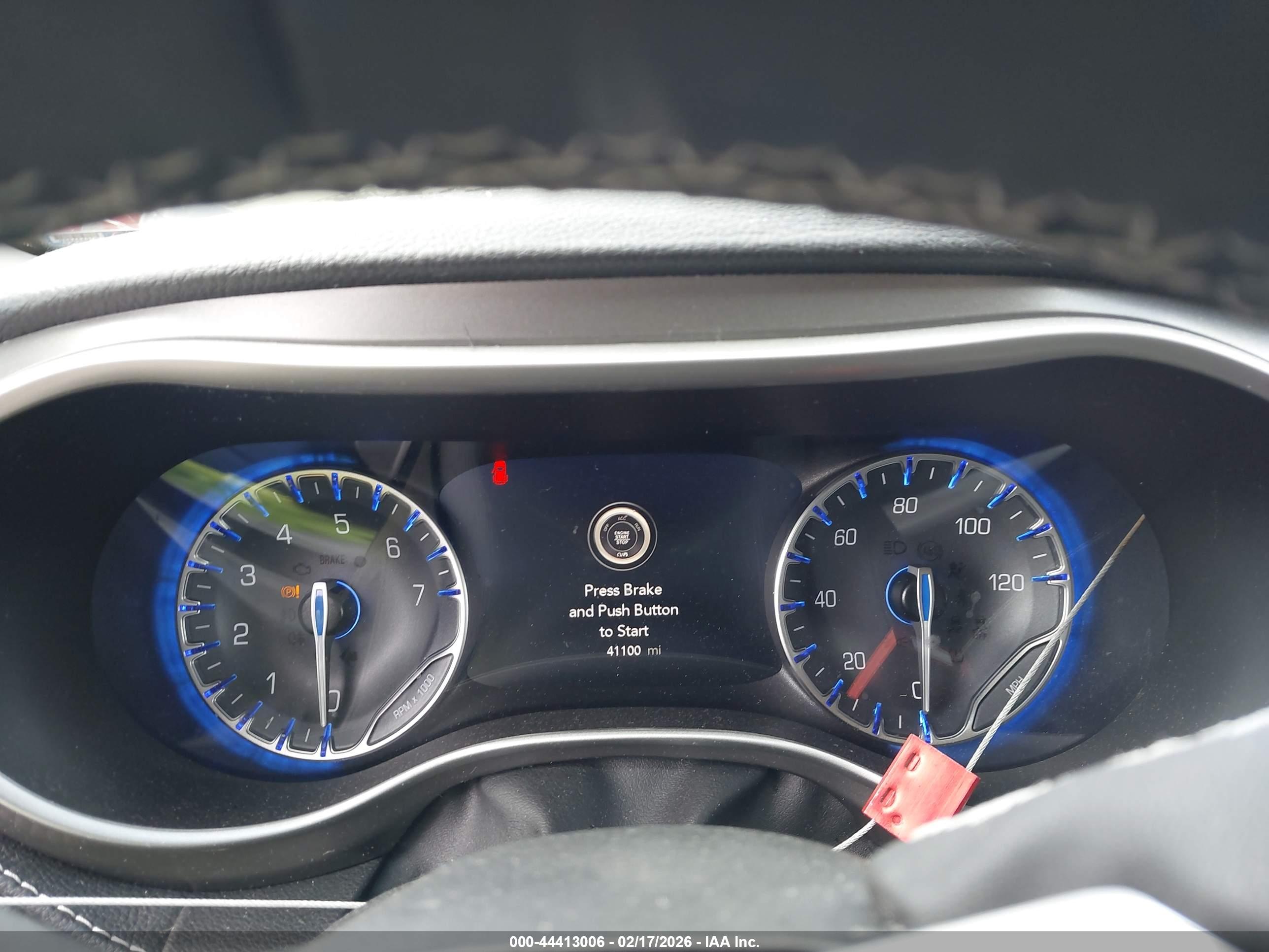 CHRYSLER PACIFICA image 7