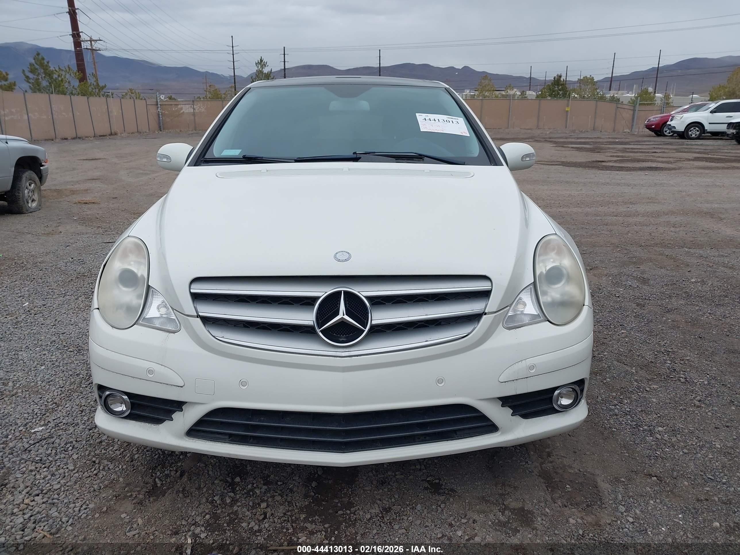 MERCEDES-BENZ R image 6