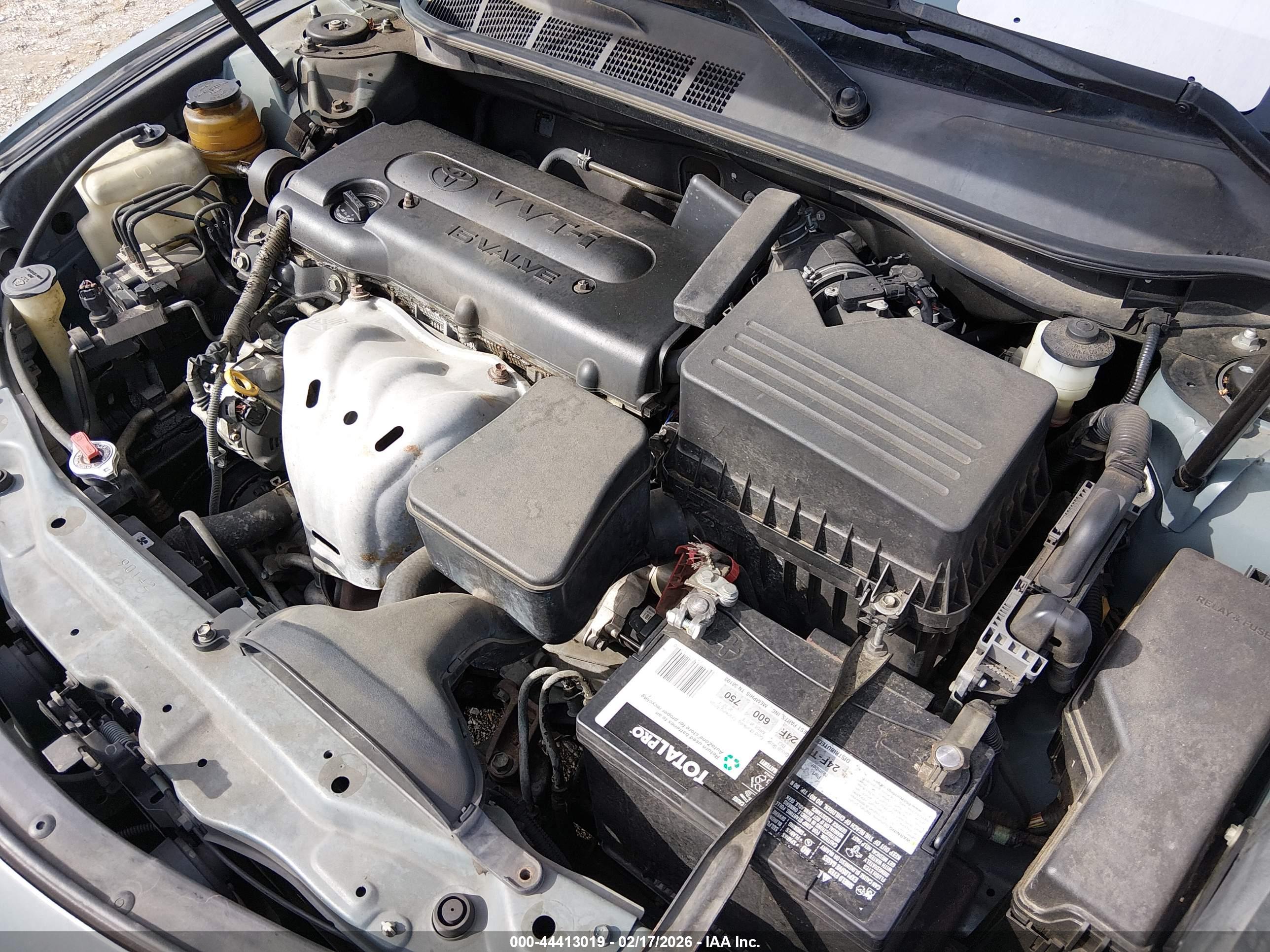 TOYOTA CAMRY image 10
